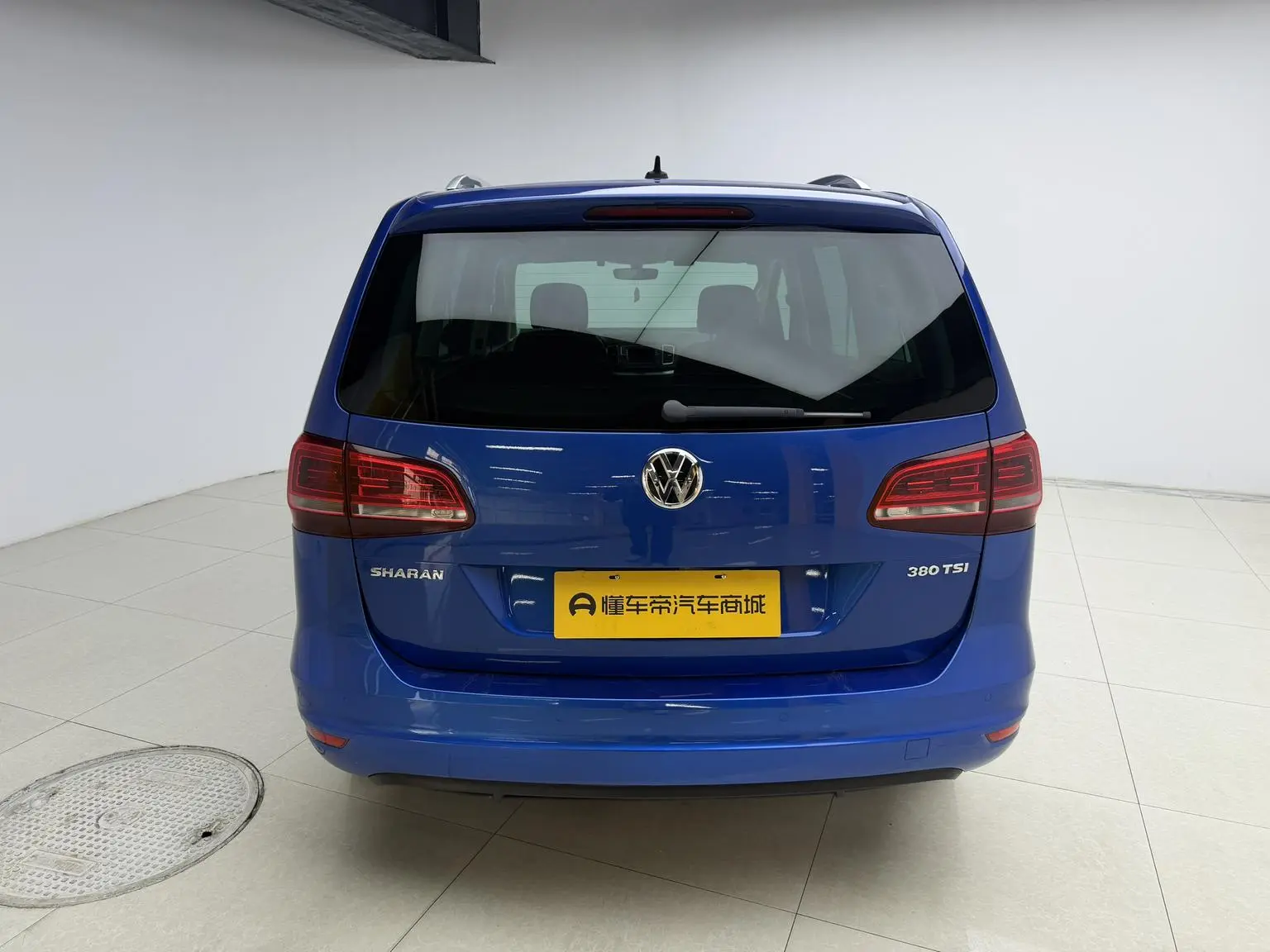 Volkswagen Sharan 2018 Facelift 380TSI 6 seat