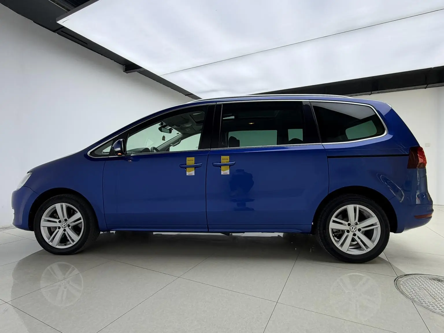 Volkswagen Sharan 2018 Facelift 380TSI 6 seat