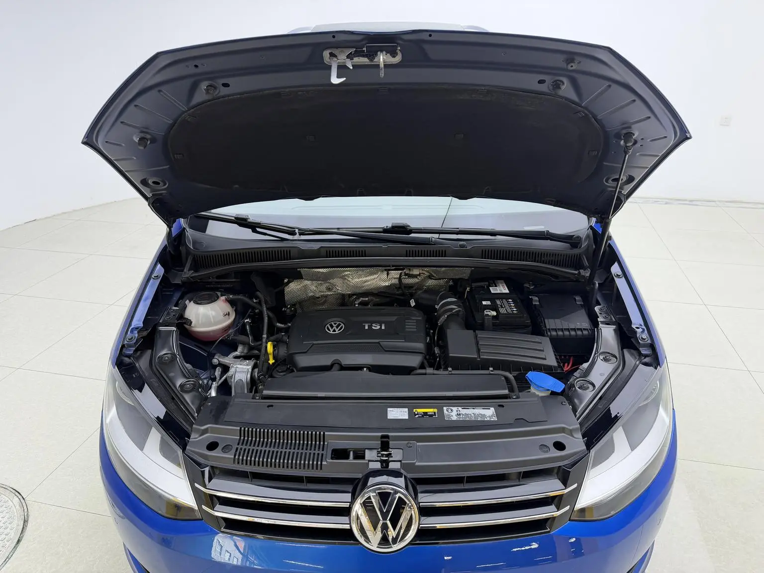 Volkswagen Sharan 2018 Facelift 380TSI 6 seat
