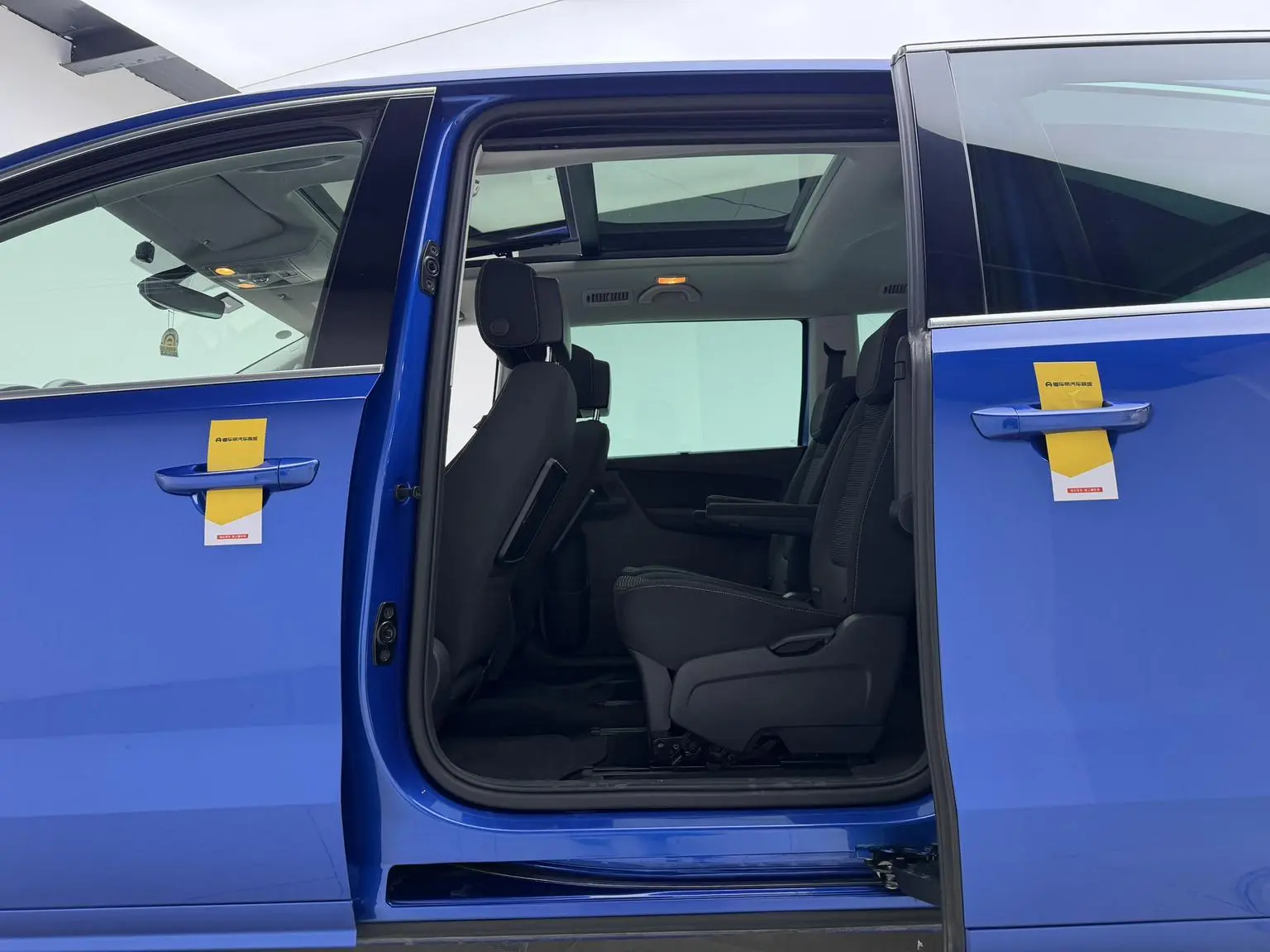 Volkswagen Sharan 2018 Facelift 380TSI 6 seat