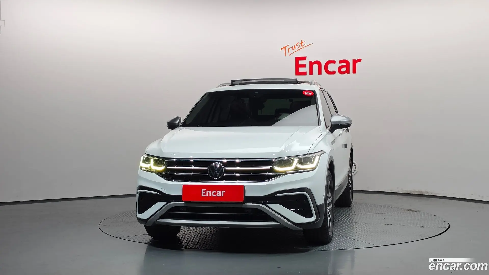 Volkswagen Tiguan 2.0 TSI Prestige