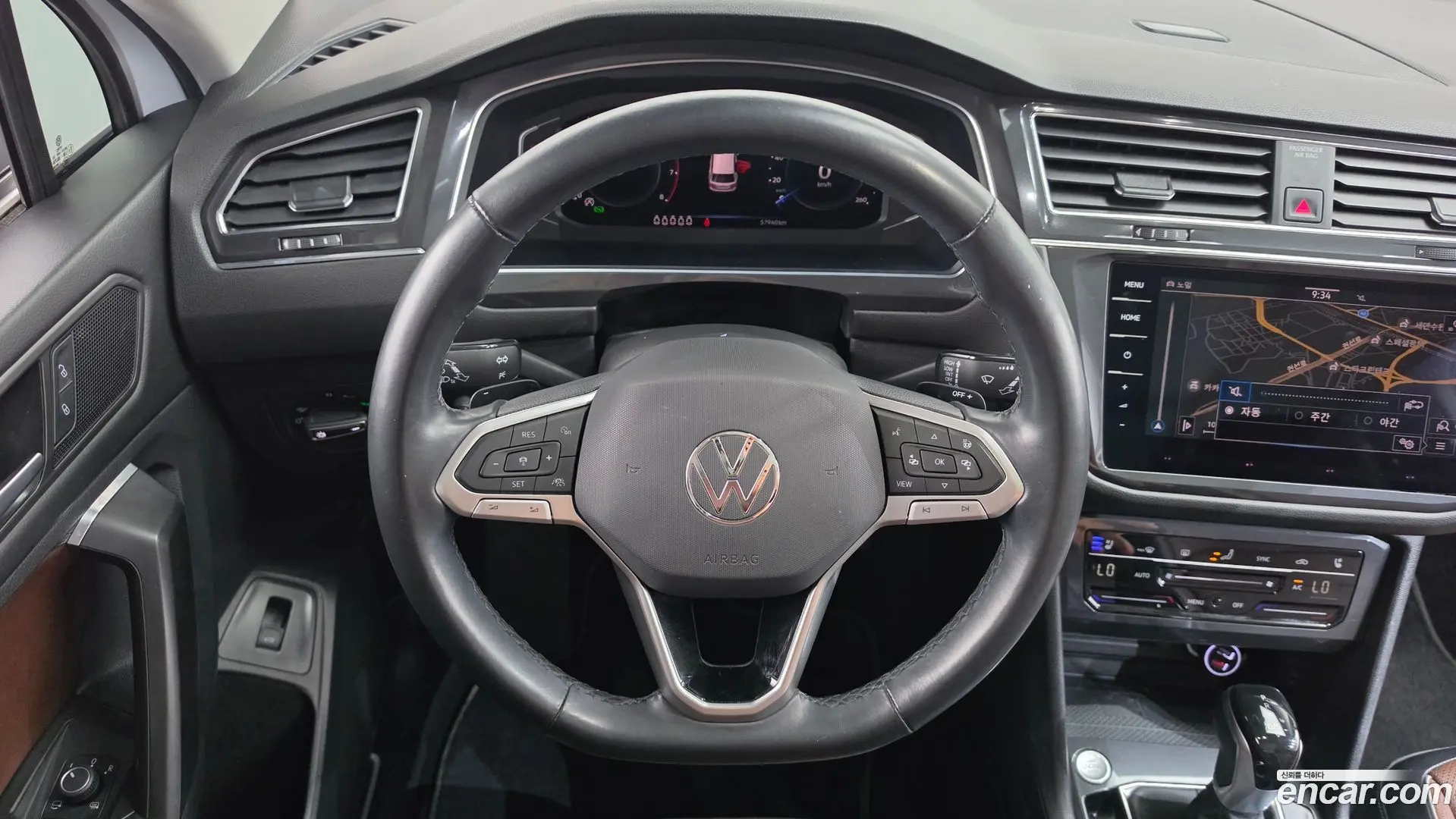 Volkswagen Tiguan 2.0 TSI Prestige
