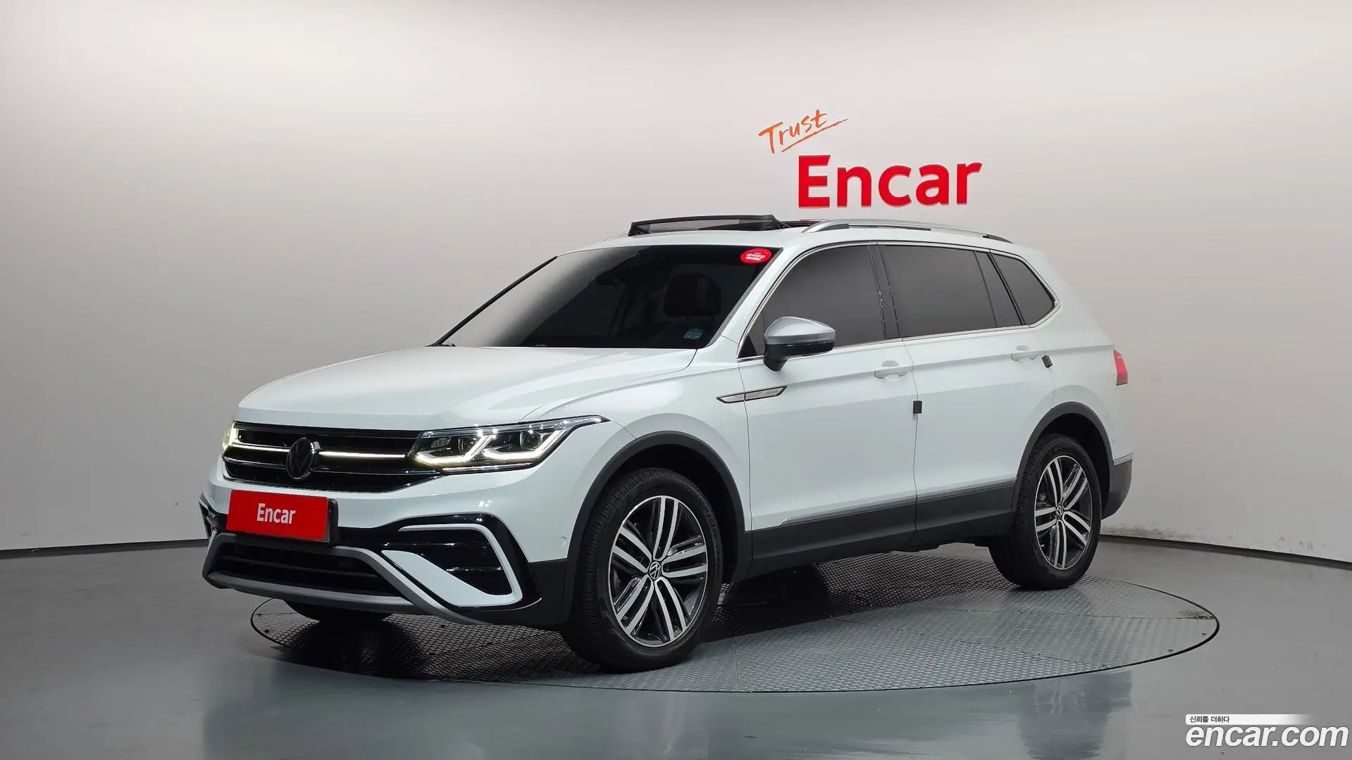 Volkswagen Tiguan 2.0 TSI Prestige