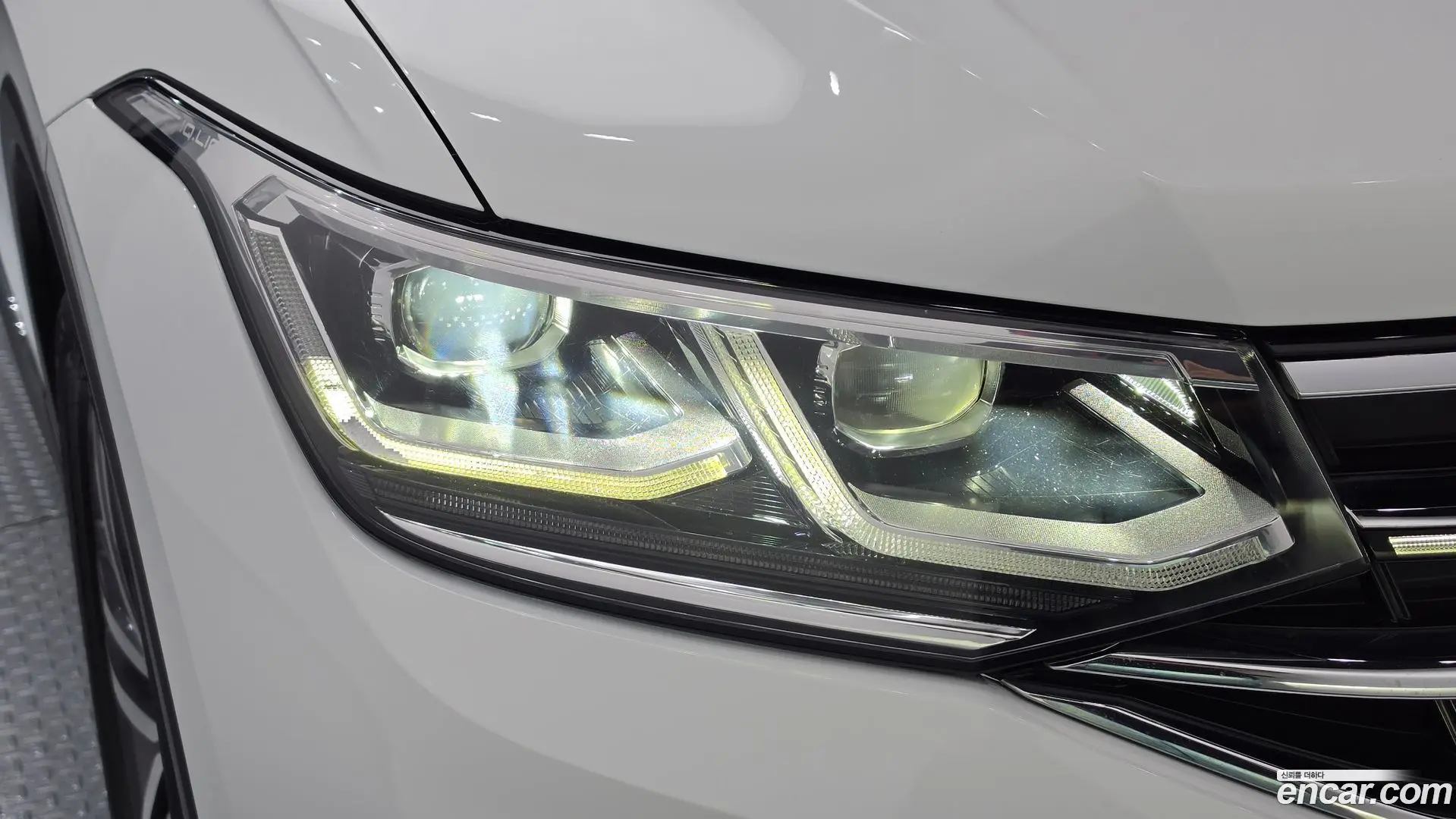 Volkswagen Tiguan 2.0 TSI Prestige