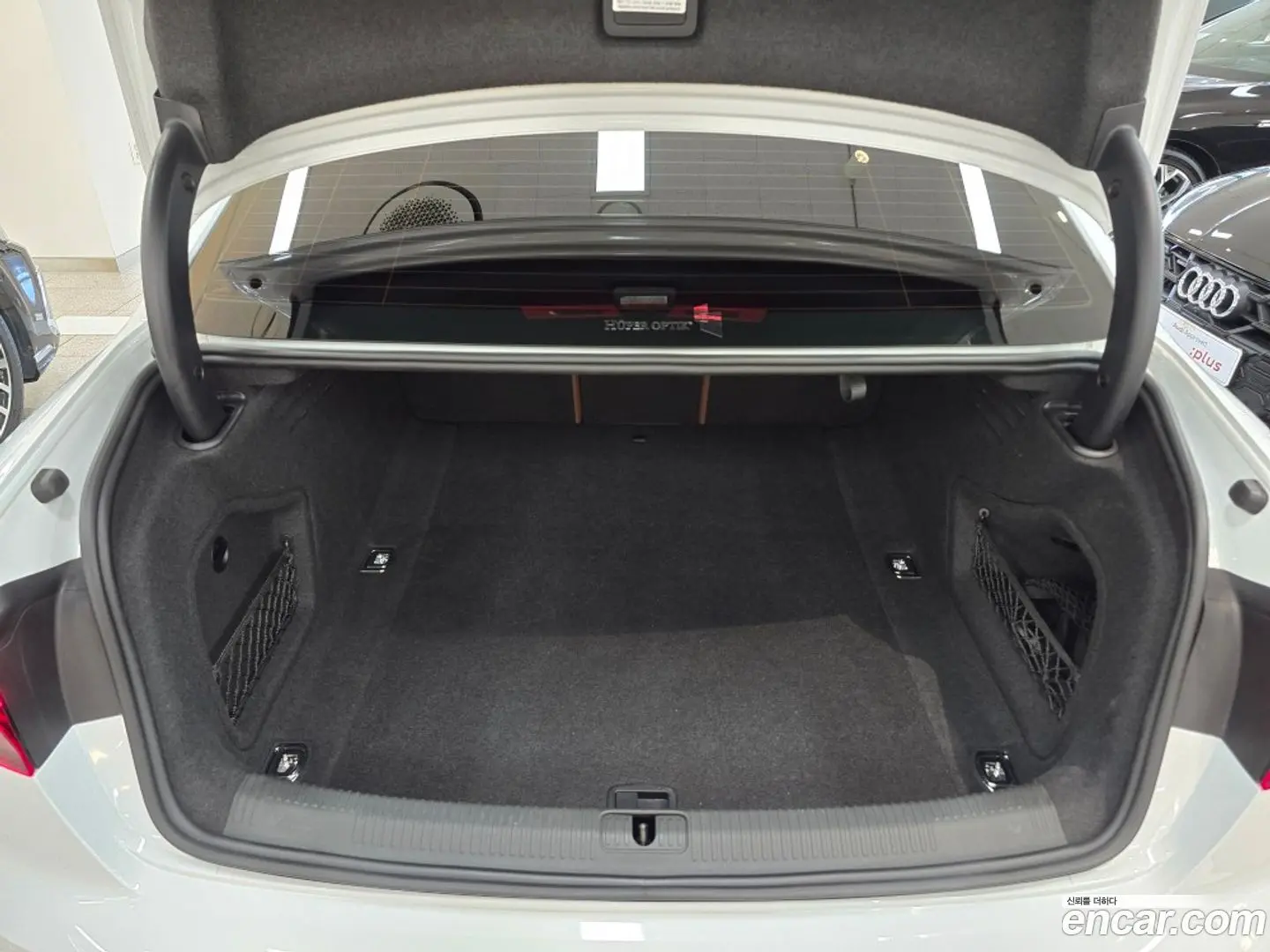 Audi A4 40 TFSI Premium