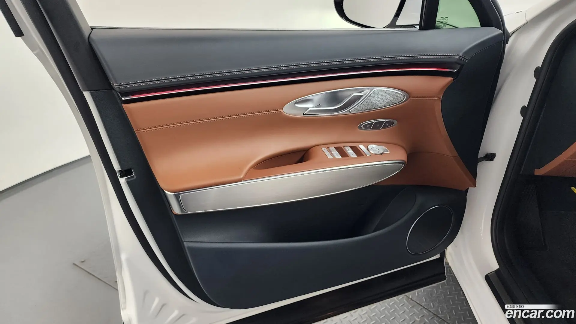 Genesis GV70 2.5T Gasoline 2WD