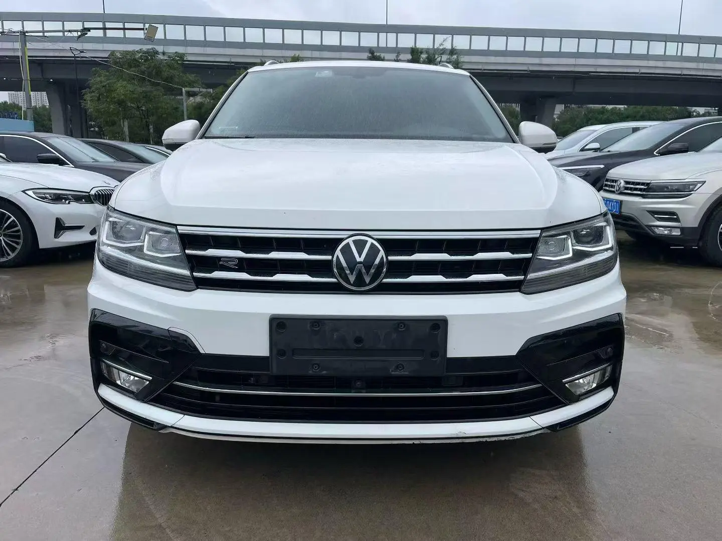 Volkswagen Tiguan L 2021 330TSI Auto 2WD R-Line Premium Enjoy