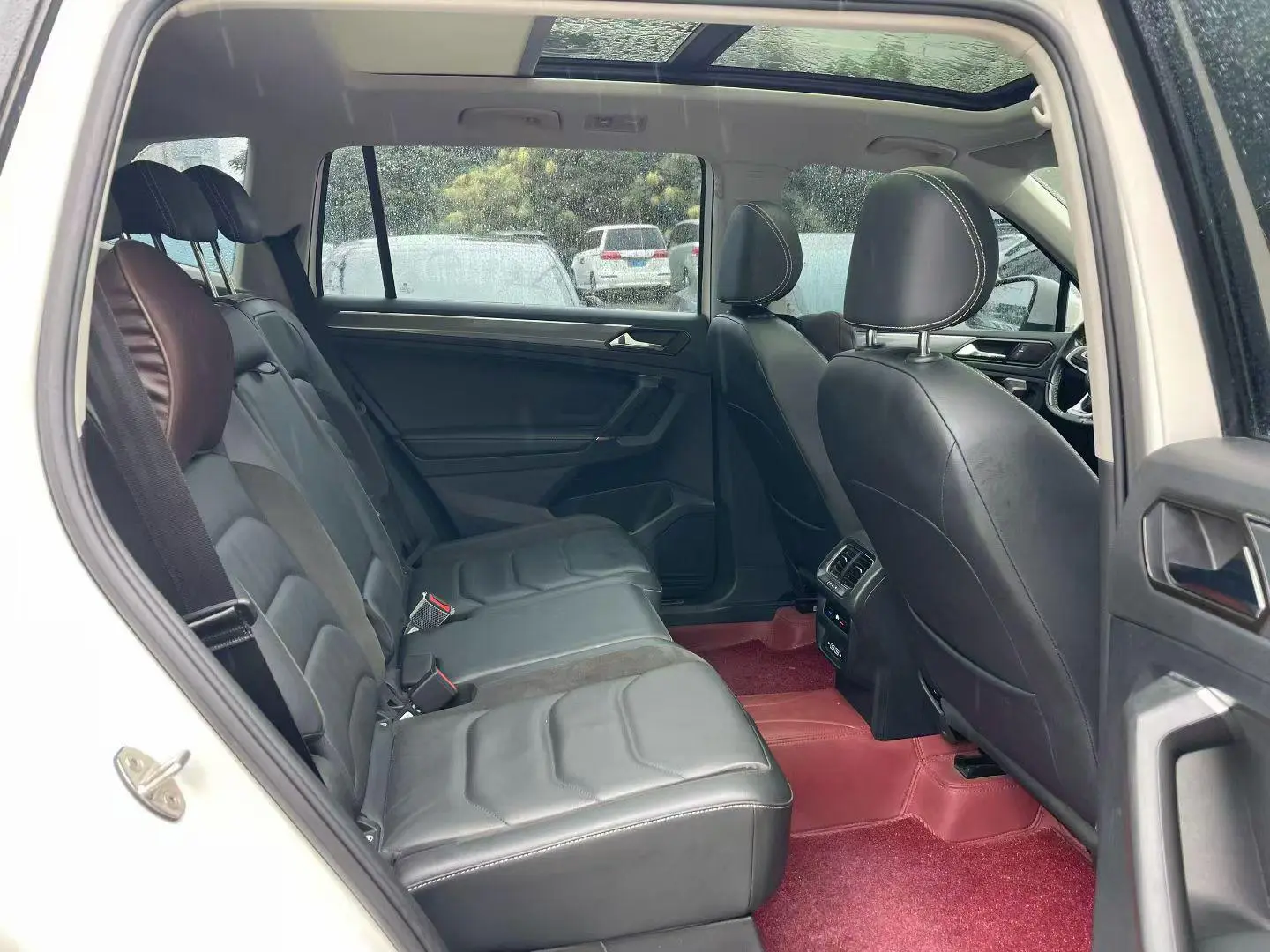 Volkswagen Tiguan L 2021 330TSI Auto 2WD R-Line Premium Enjoy