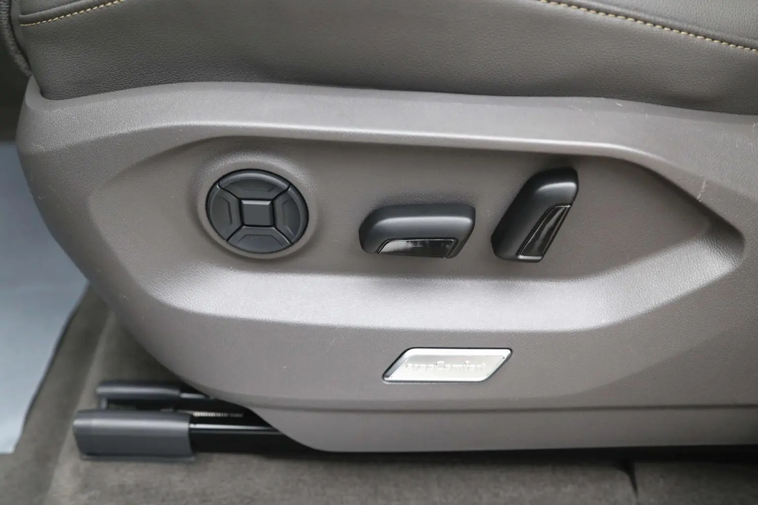 Volkswagen Touareg 2019 3.0TSI Sharp China V
