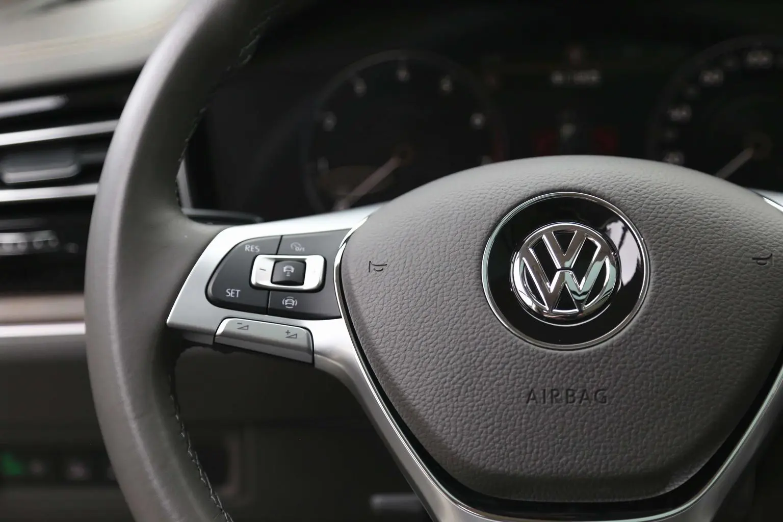 Volkswagen Touareg 2019 3.0TSI Sharp China V