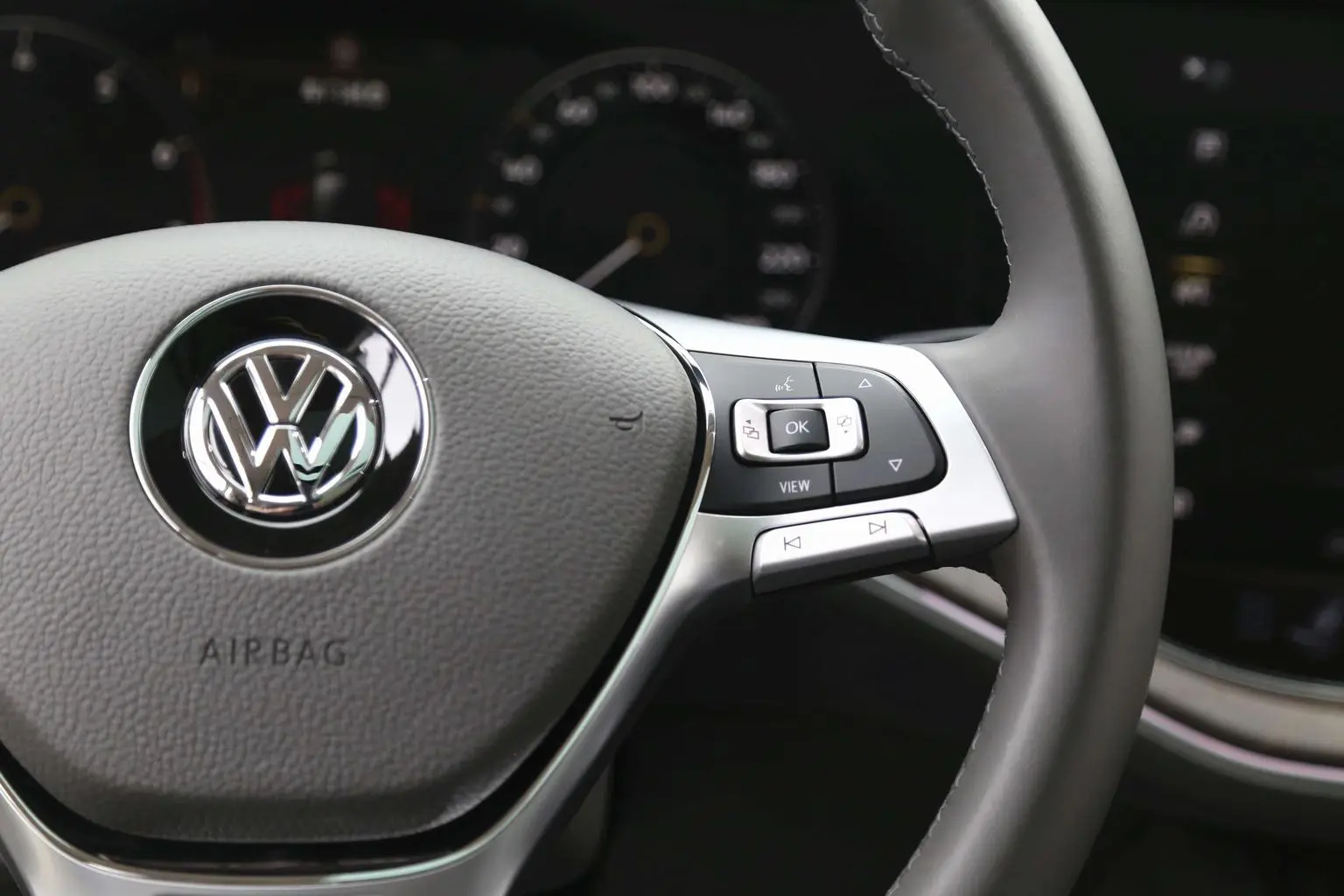 Volkswagen Touareg 2019 3.0TSI Sharp China V
