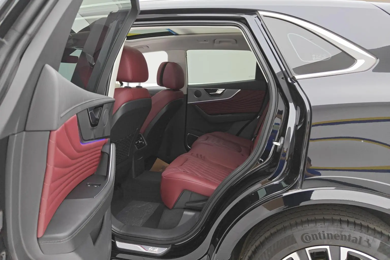 Hongqi HS5 2023 2.0T 4WD Pro