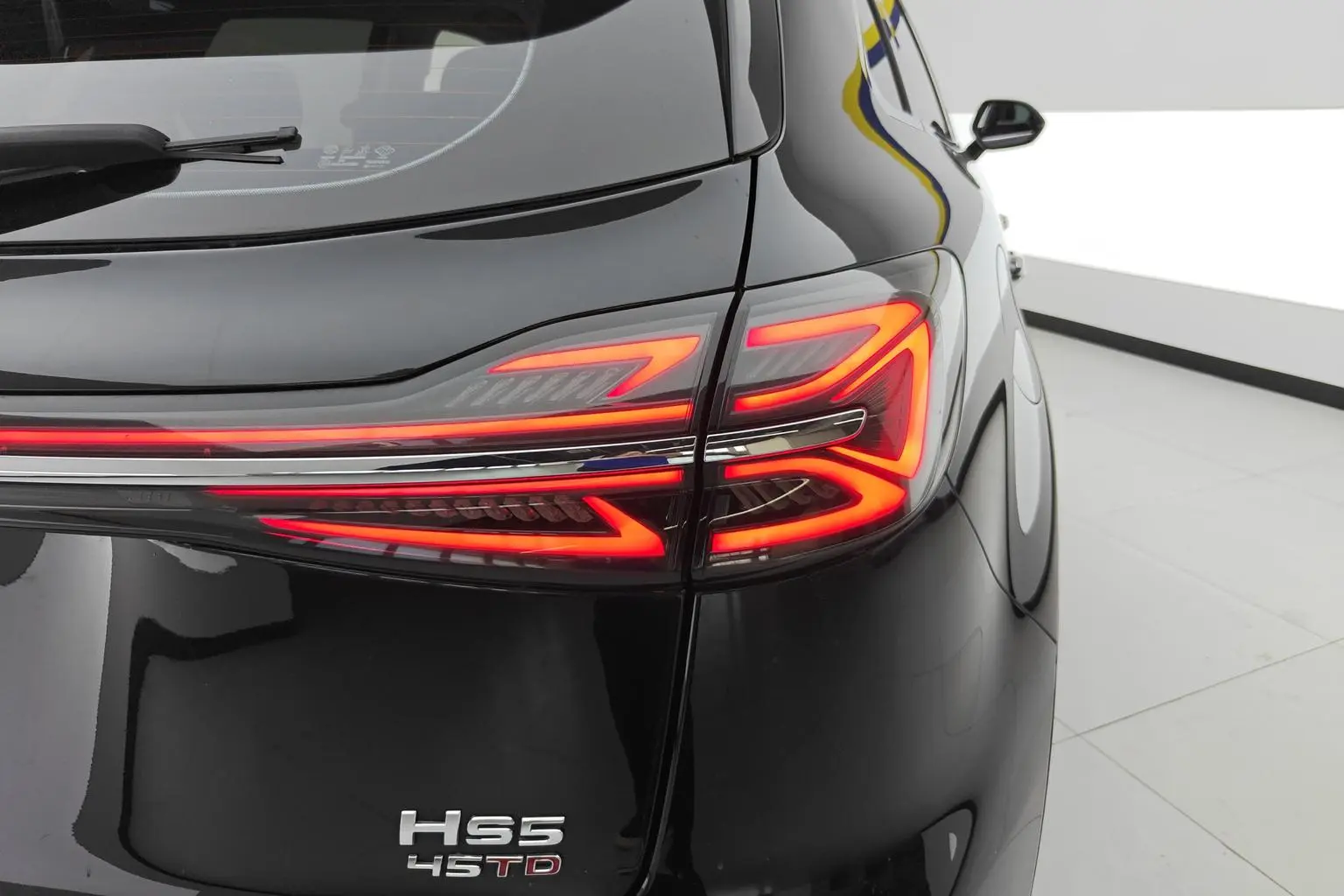 Hongqi HS5 2023 2.0T 4WD Pro