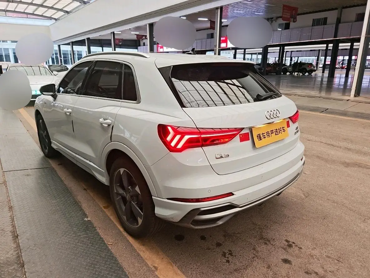 Audi Q3 2019 35 TFSI Dynamic Fashion