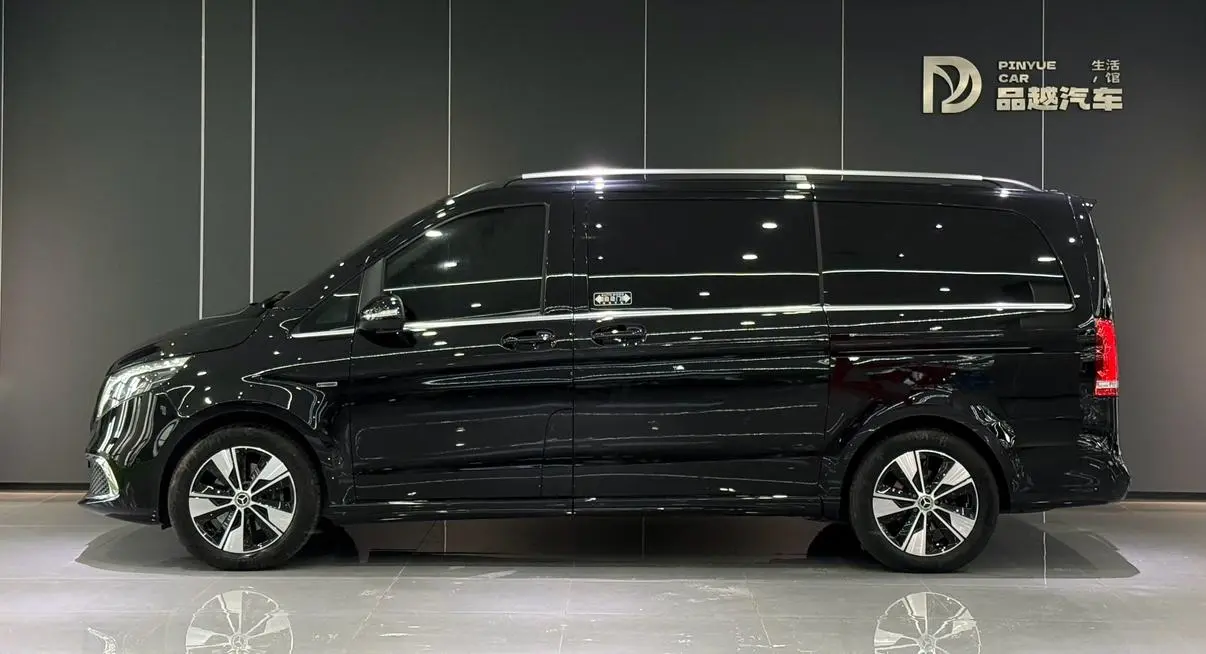 Mercedes-Benz V Class 2022 V 260 Premium