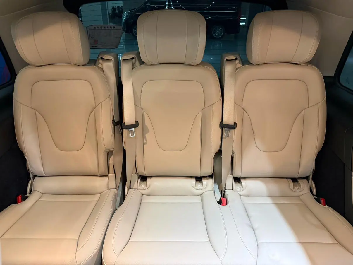 Mercedes-Benz V Class 2022 V 260 Premium