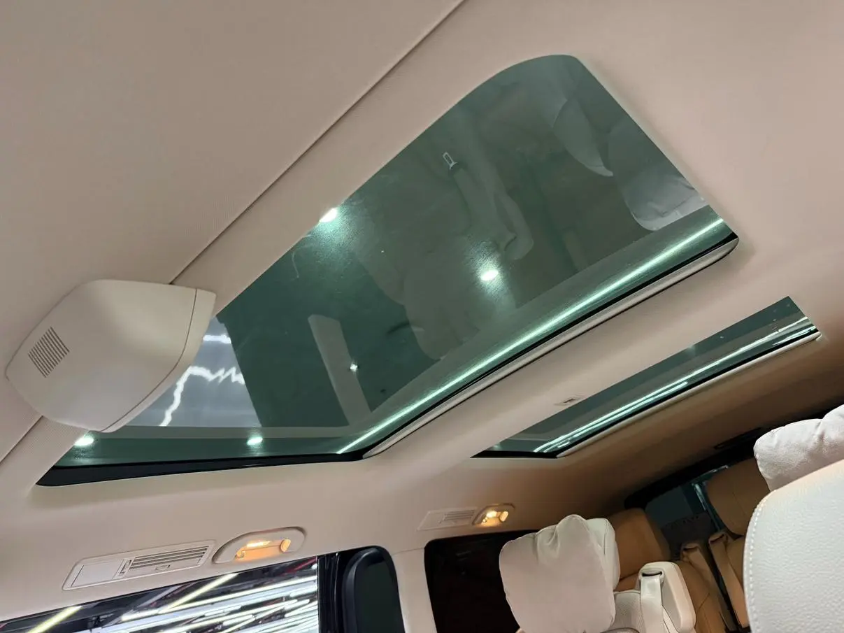 Mercedes-Benz V Class 2022 V 260 Premium