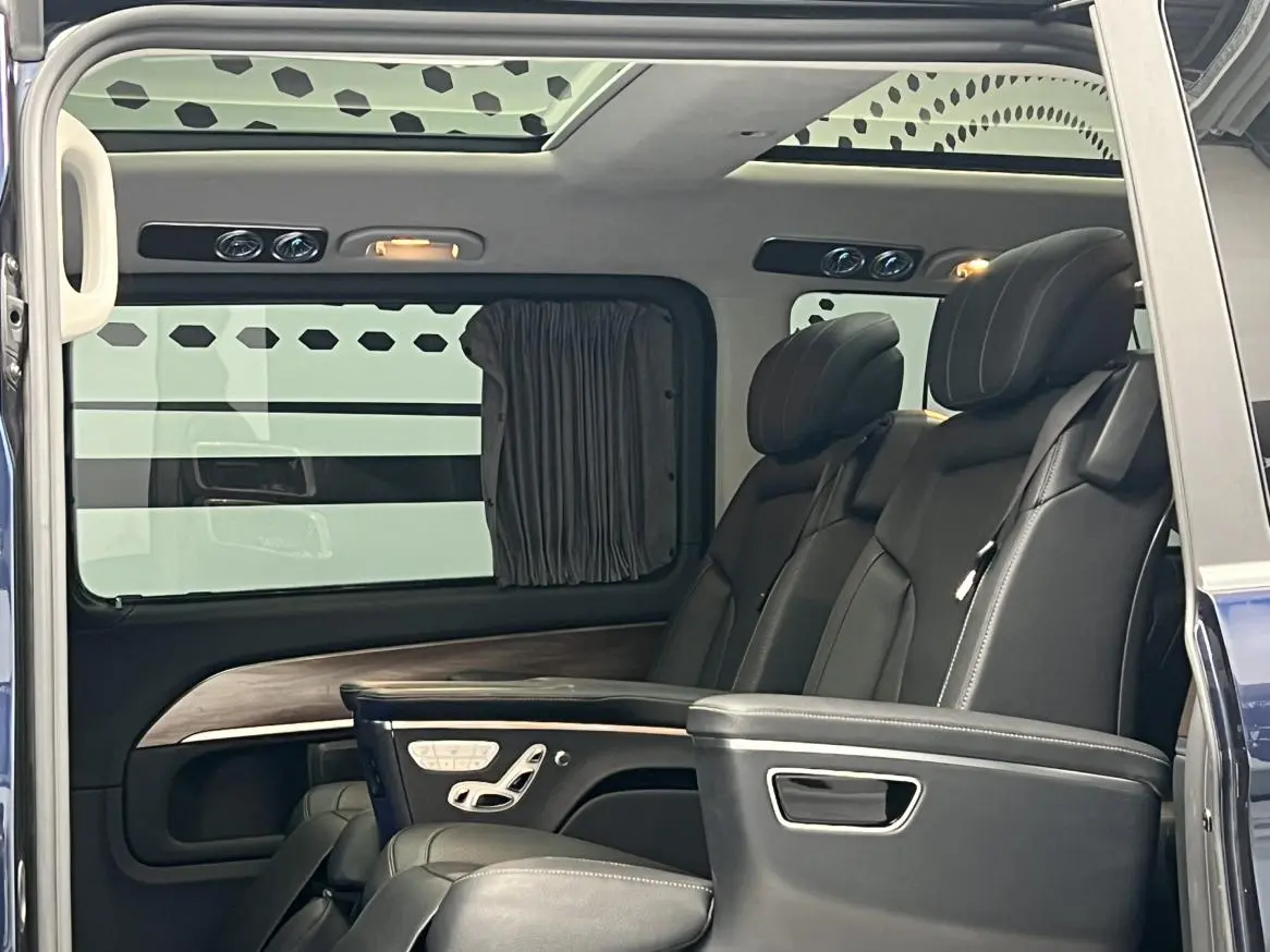 Mercedes-Benz V Class 2022 V 260 L LWB Luxury