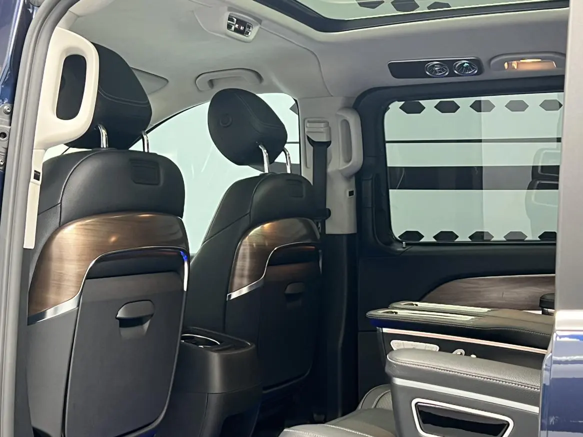 Mercedes-Benz V Class 2022 V 260 L LWB Luxury