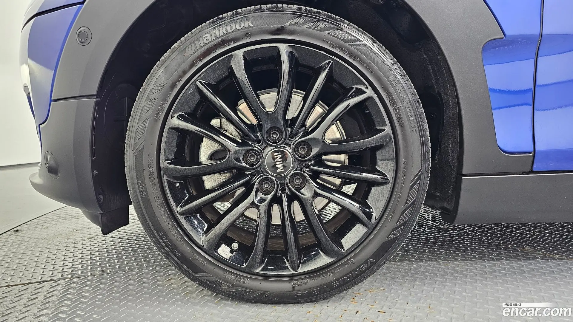 Mini Clubman High