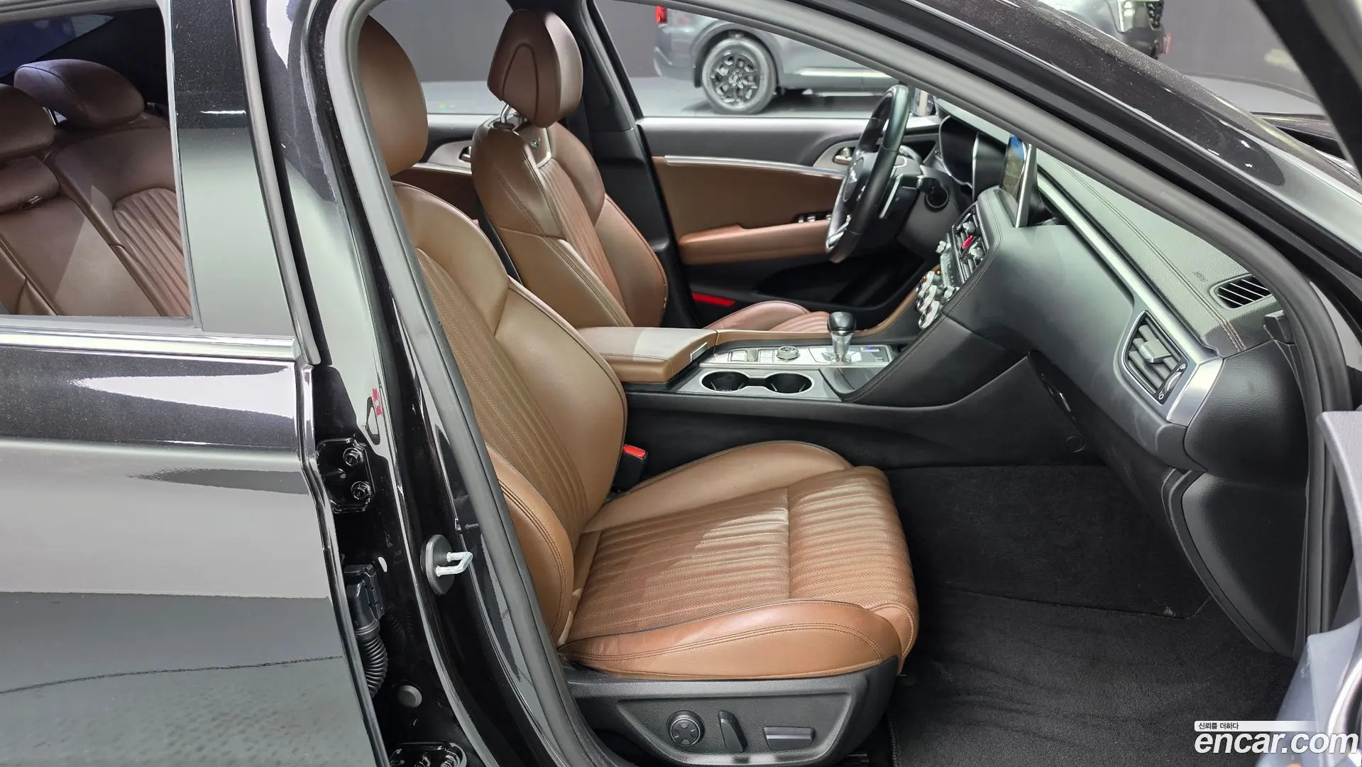 Genesis G70 2.2D