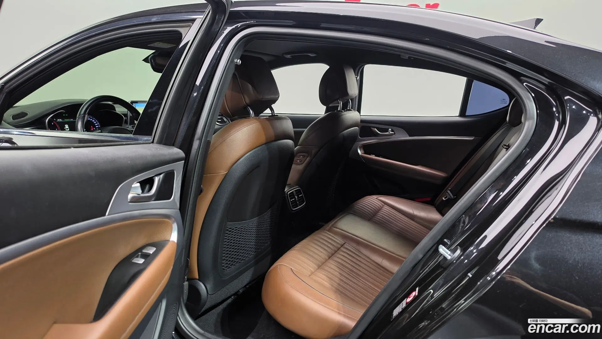 Genesis G70 2.2D