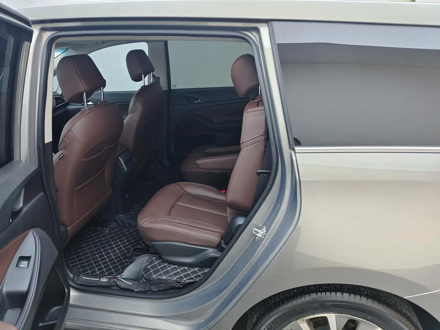 Buick GL6 2019 18T 6 seat Connected Luxury China V