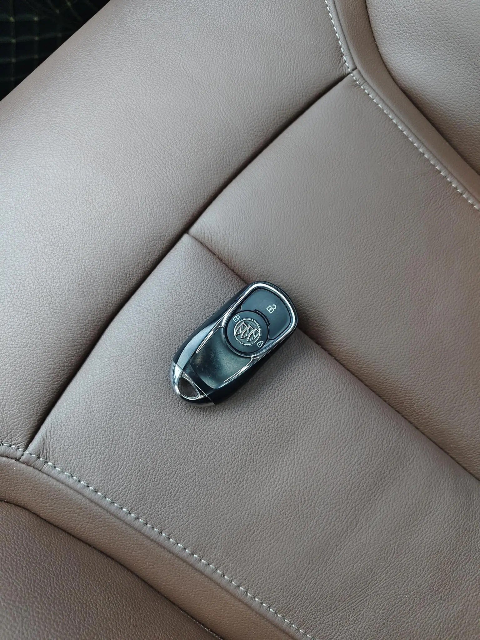 Buick GL6 2019 18T 6 seat Connected Luxury China V