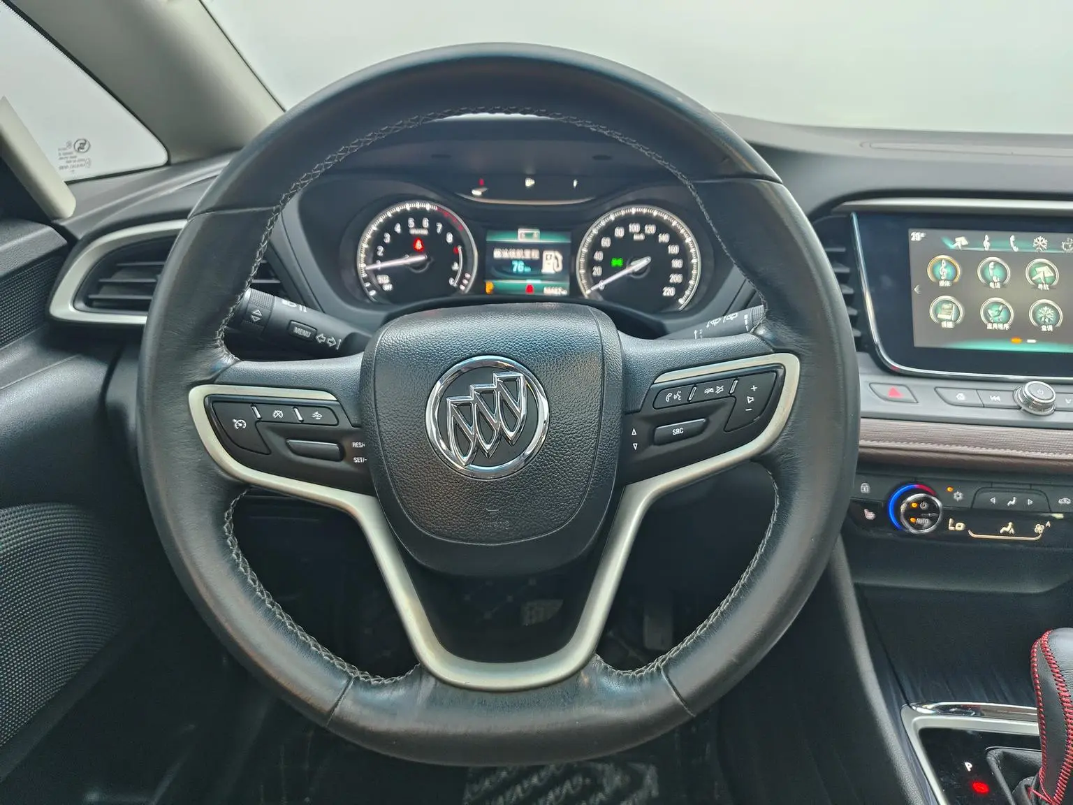 Buick GL6 2019 18T 6 seat Connected Luxury China V