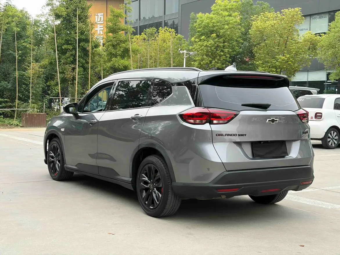 Chevrolet Orlando 2018 Redline 530T Auto (5+2 ) China V