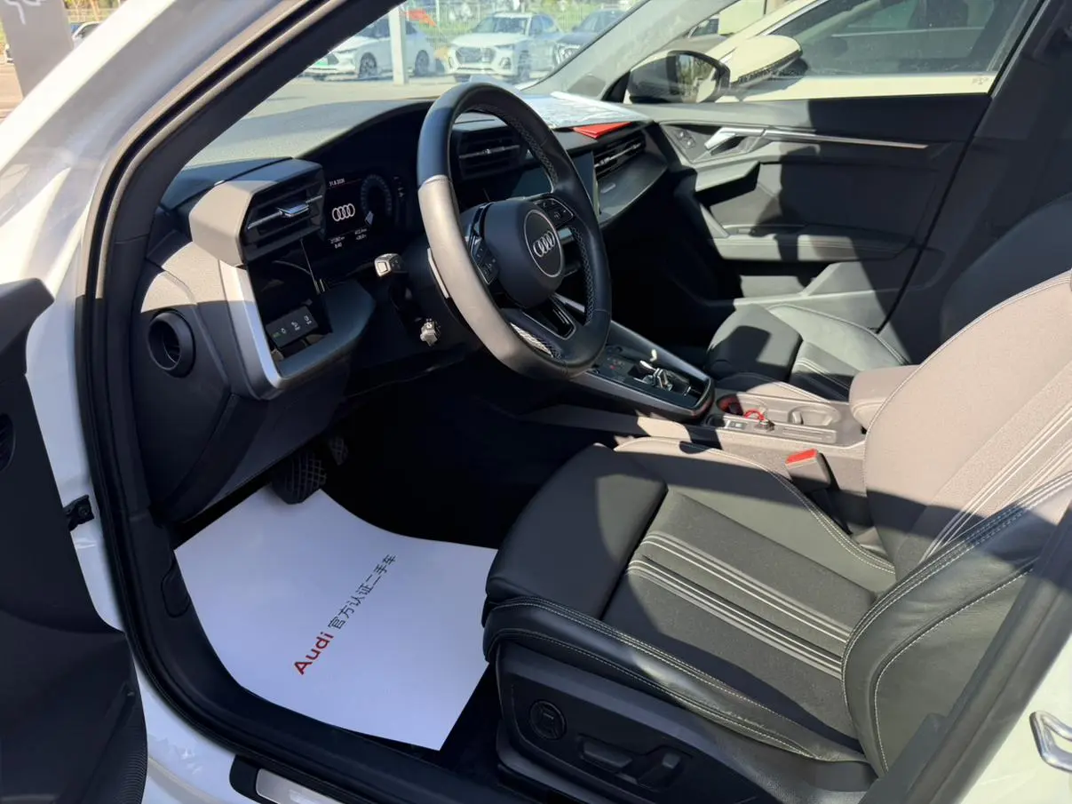 Audi A3 2023 Sportback 35 TFSI Sport Fashion