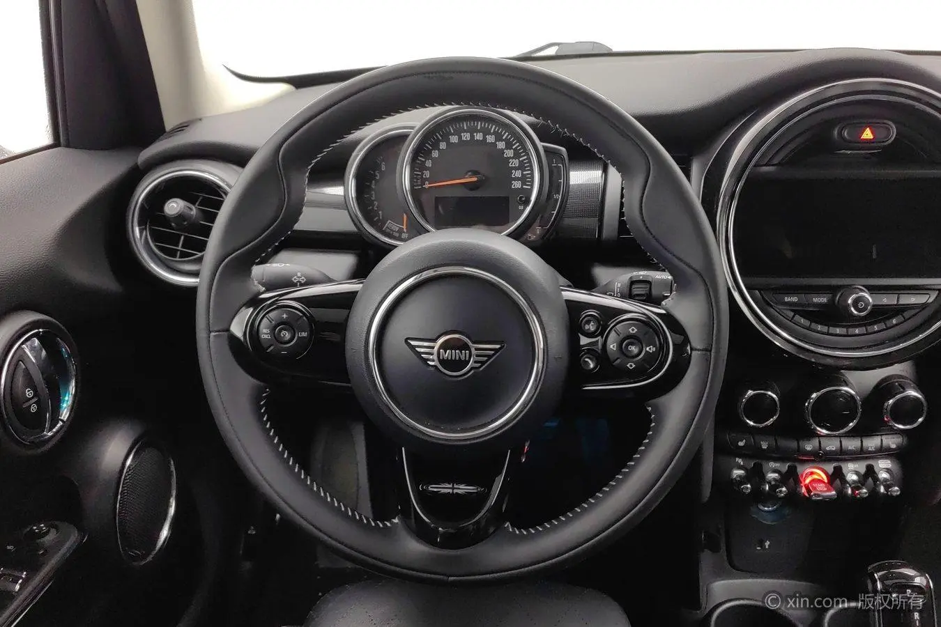 MINI MINI 2019 1.5T COOPER 5