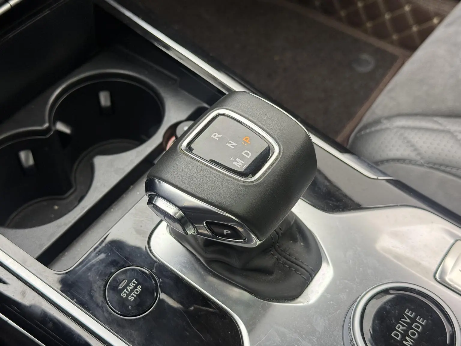 Hongqi HS5 2019 2.0T Connected Flagship Enjoy 4WD