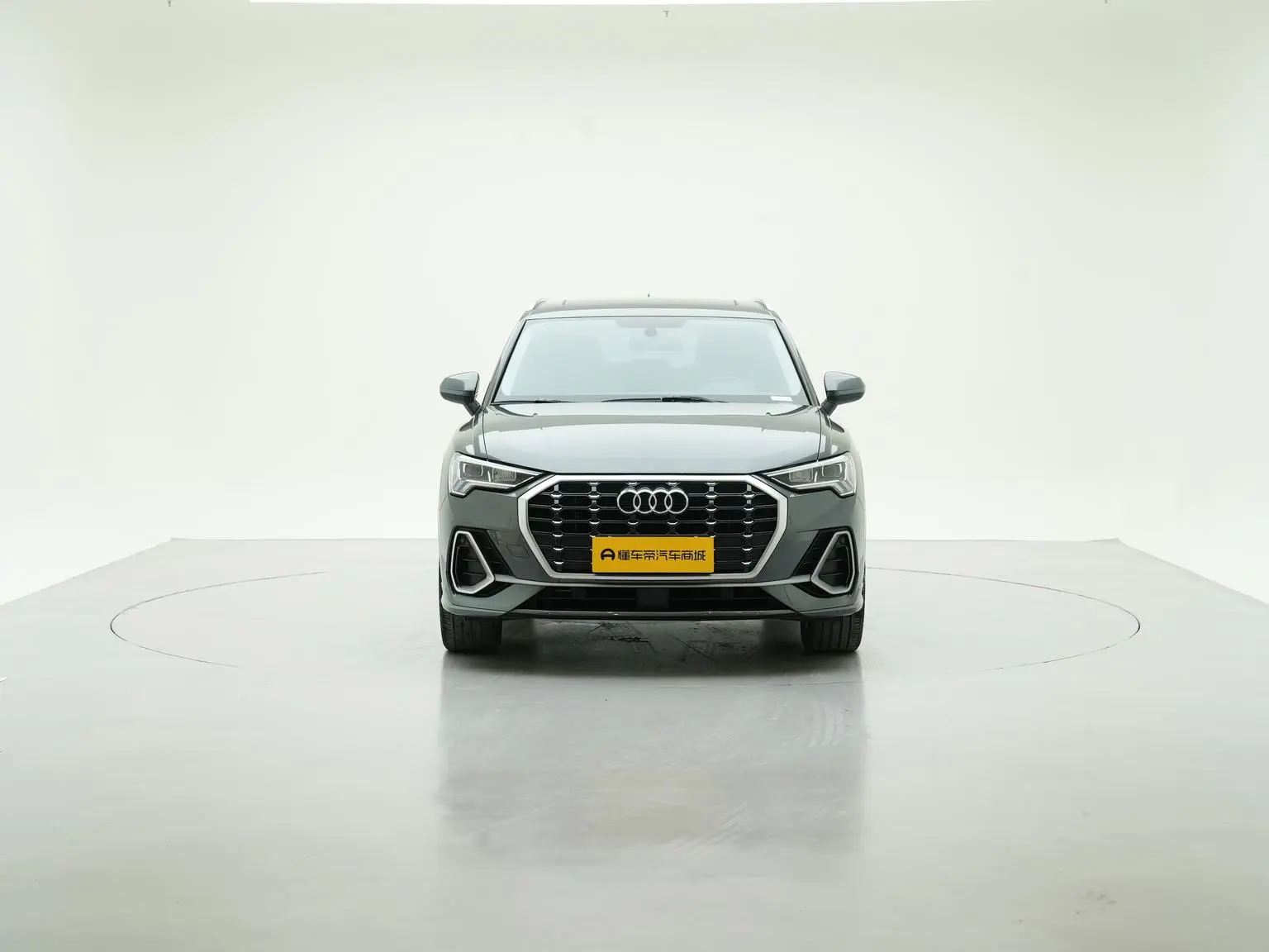 Audi Q3 2020 40 TFSI Dynamic Fashion