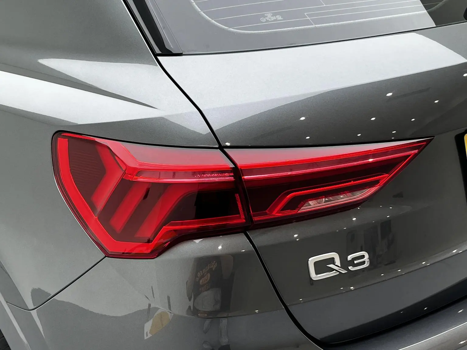 Audi Q3 2020 40 TFSI Dynamic Fashion