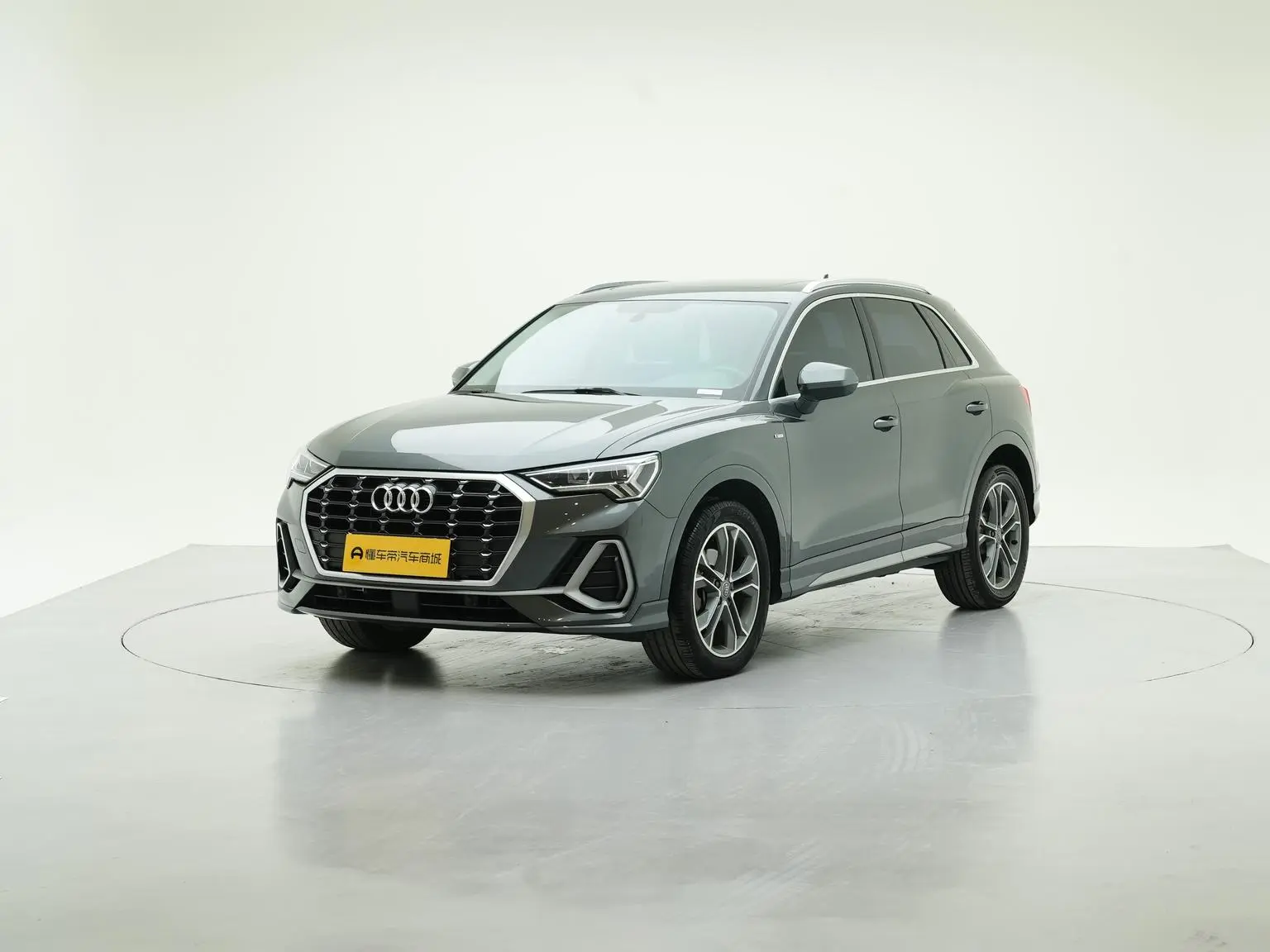 Audi Q3 2020 40 TFSI Dynamic Fashion