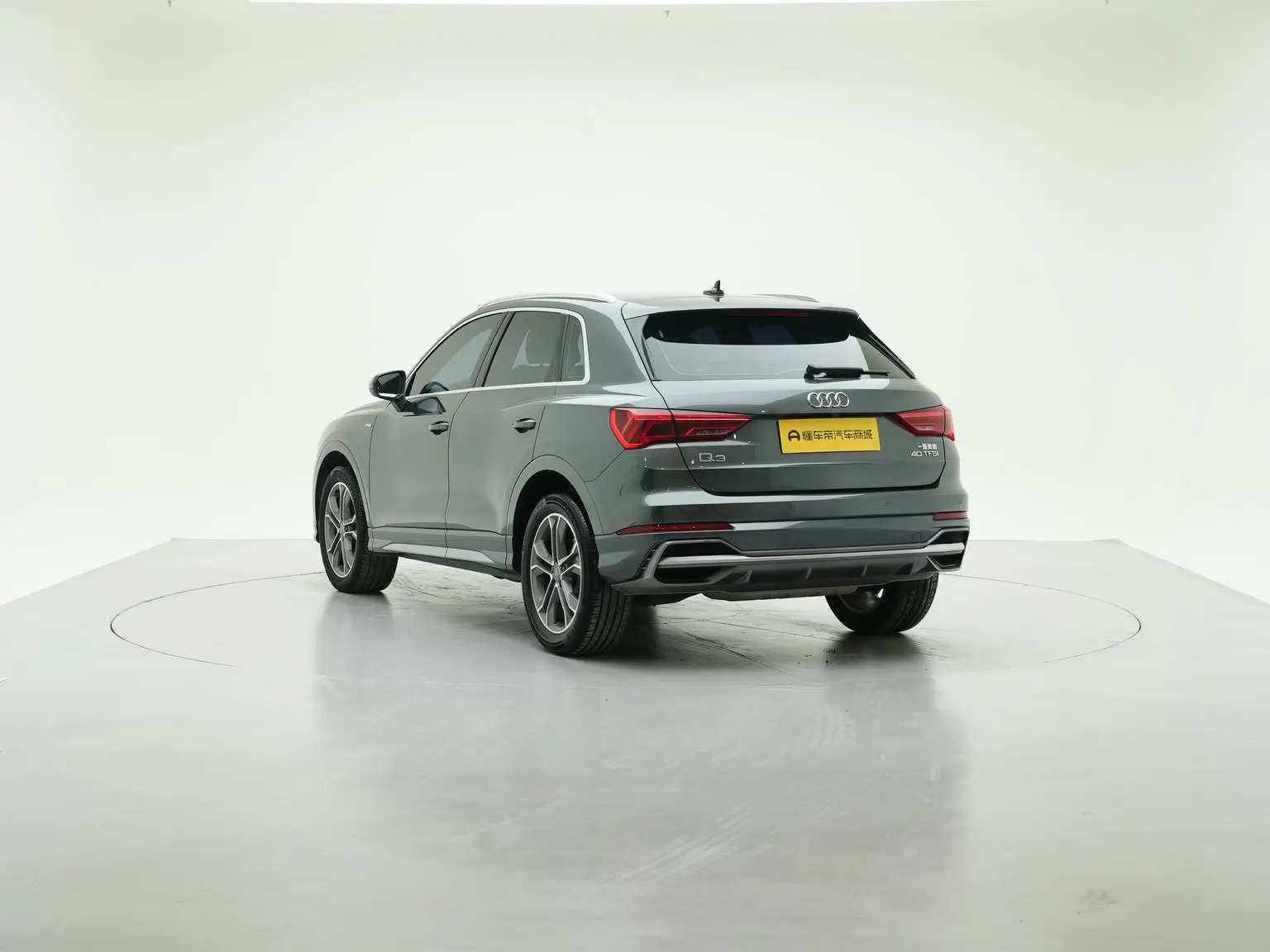 Audi Q3 2020 40 TFSI Dynamic Fashion
