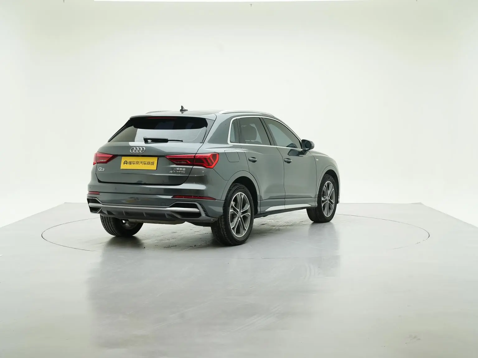 Audi Q3 2020 40 TFSI Dynamic Fashion