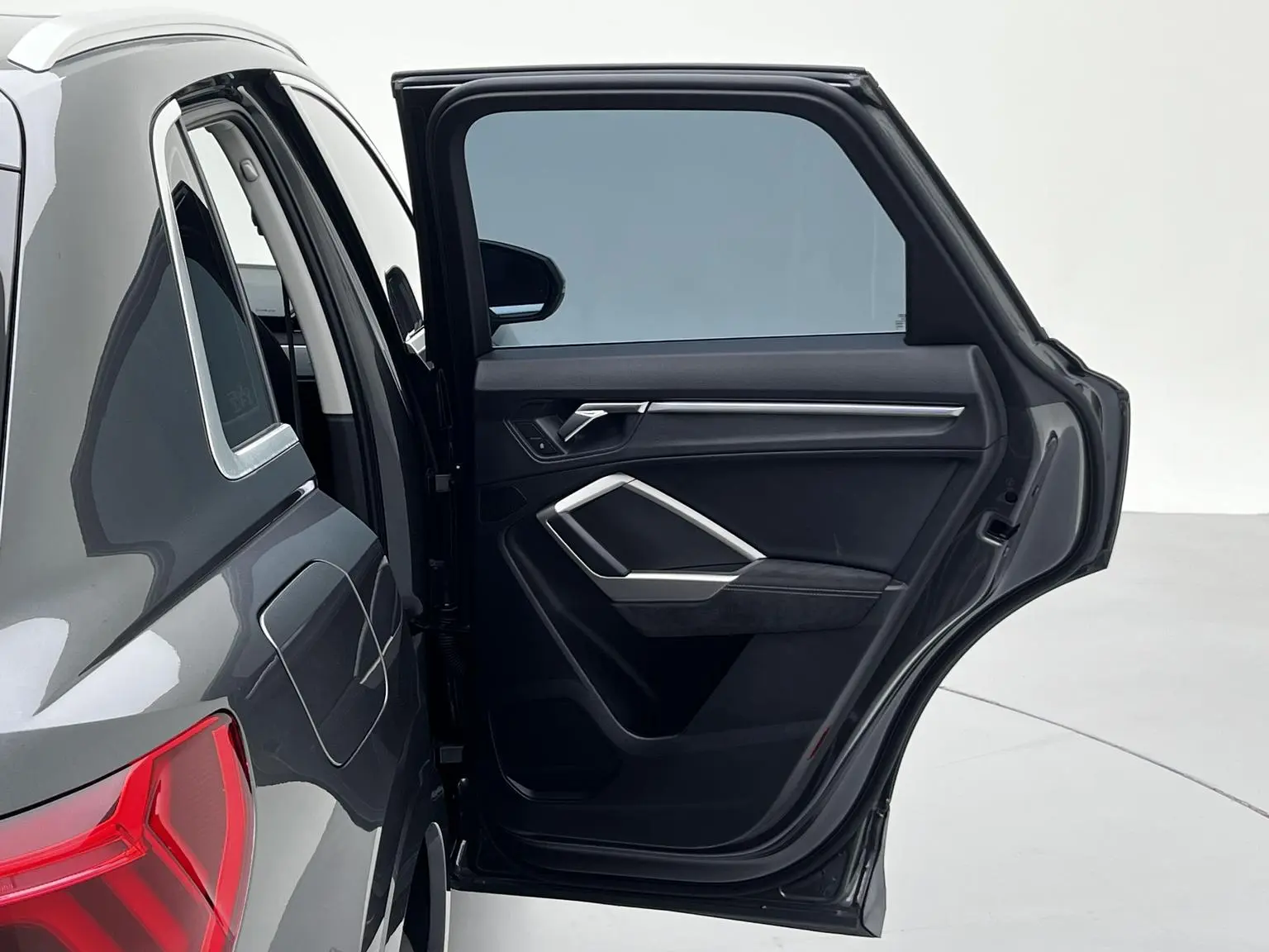 Audi Q3 2020 40 TFSI Dynamic Fashion