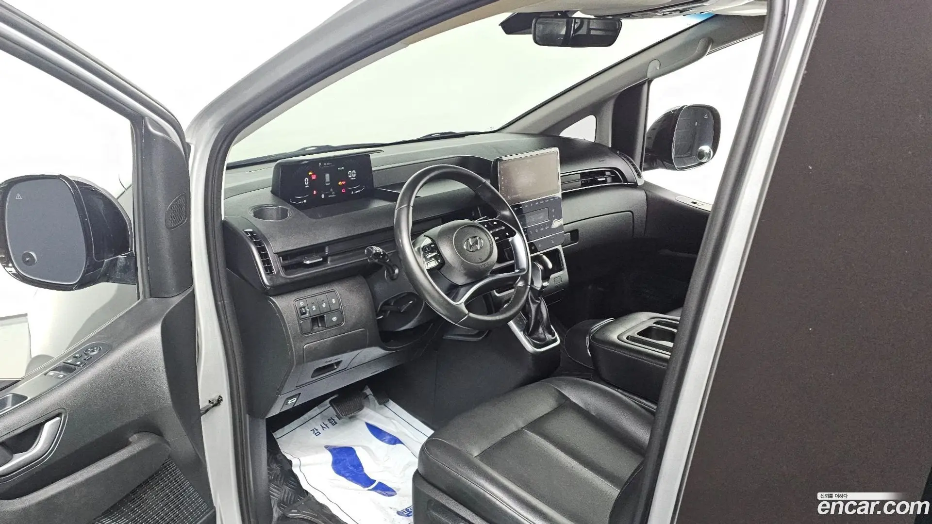 Hyundai Staria Cargo 3-Seater 2021