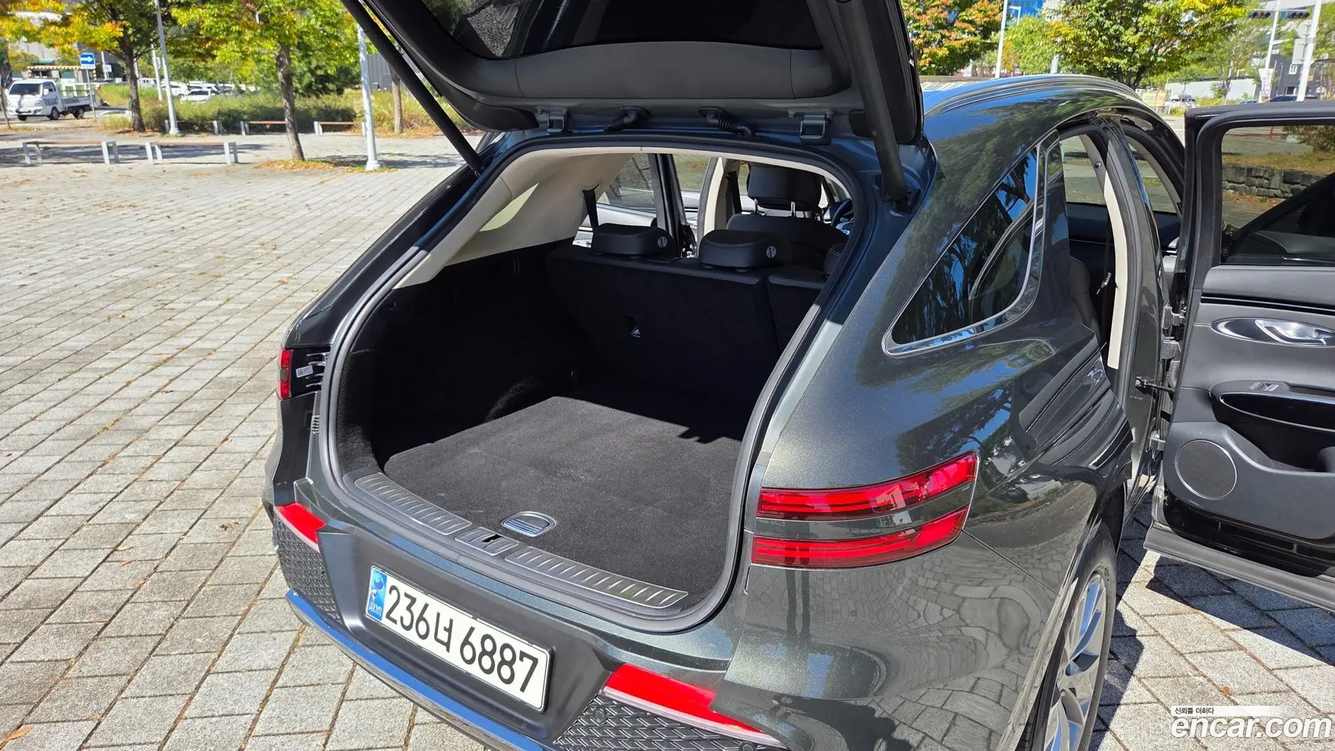 Genesis GV70 2.5T Gasoline AWD