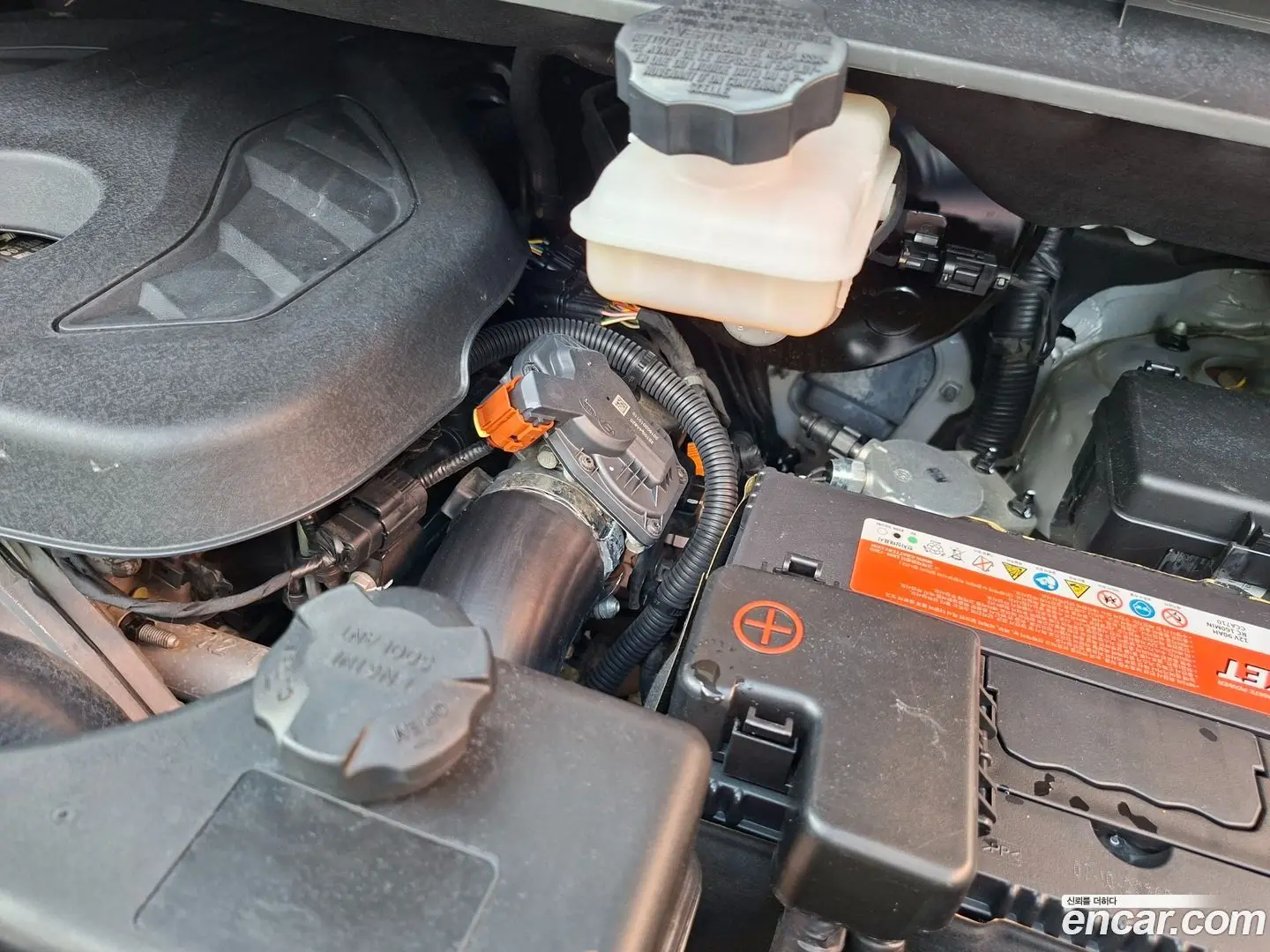 Hyundai Starex Wagon 12-Seater