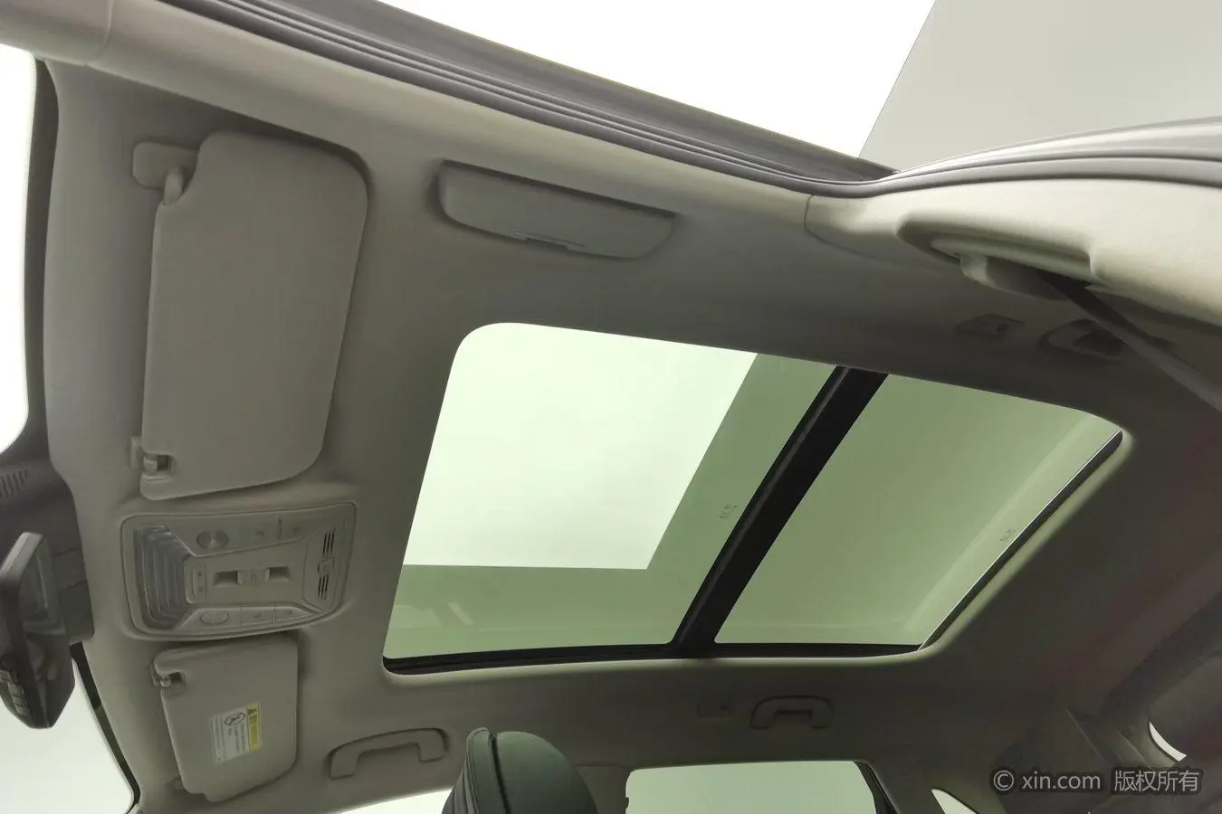 Hongqi HS5 2019 2.0T Smart Connected 4WD