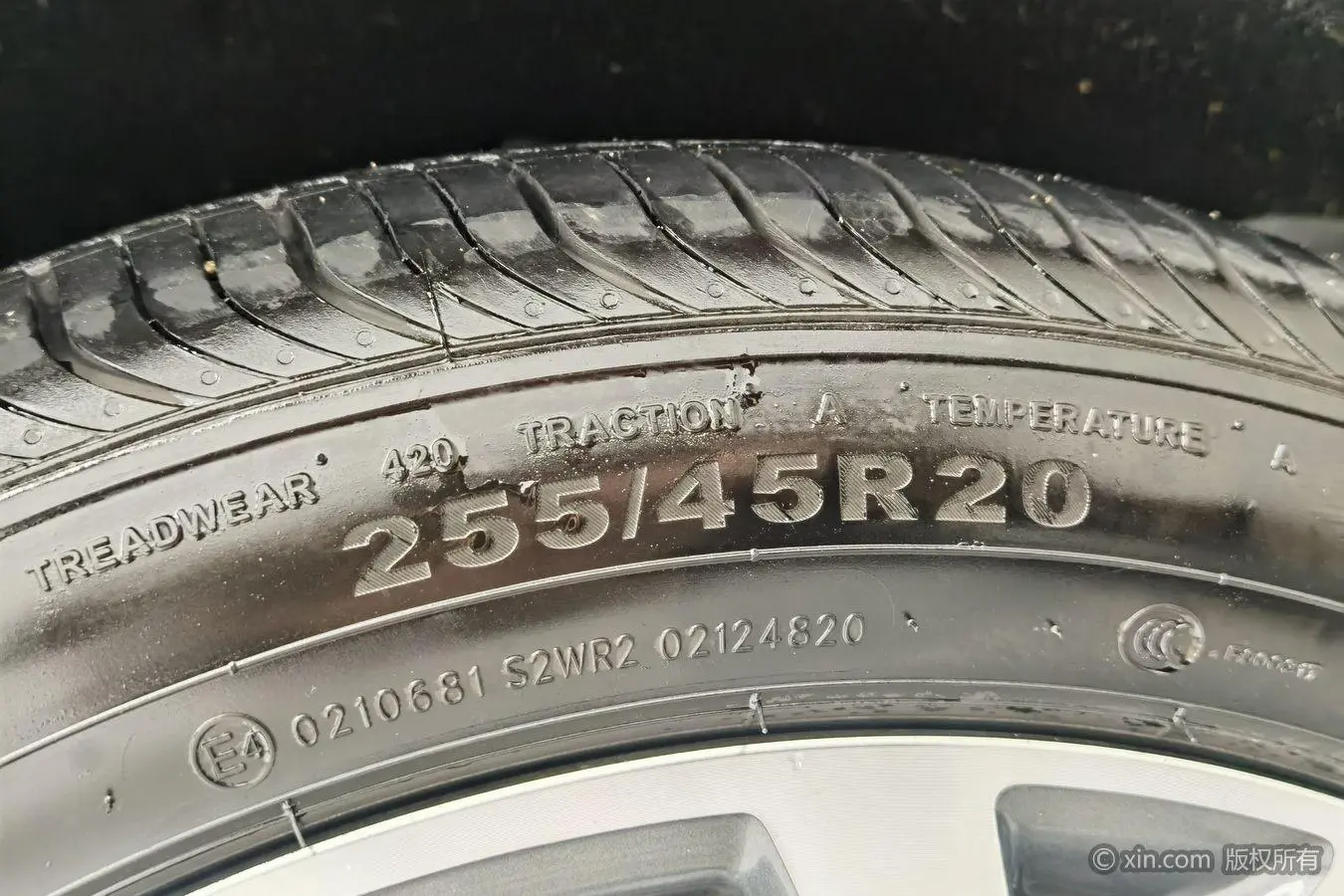 Hongqi HS5 2019 2.0T Smart Connected 4WD