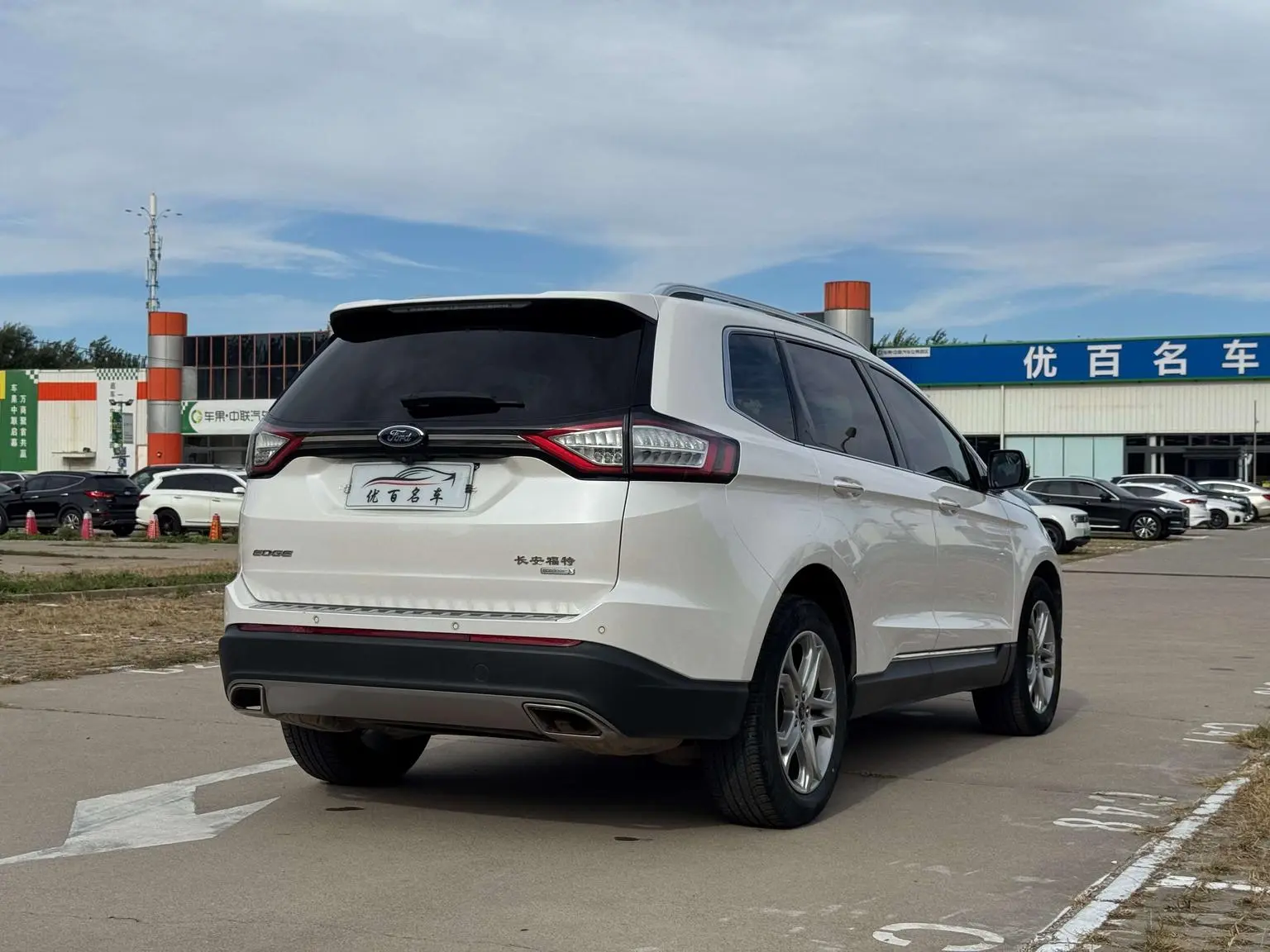 Ford Edge 2018 EcoBoost 245 2WD Sharp Luxury 7 seat China V