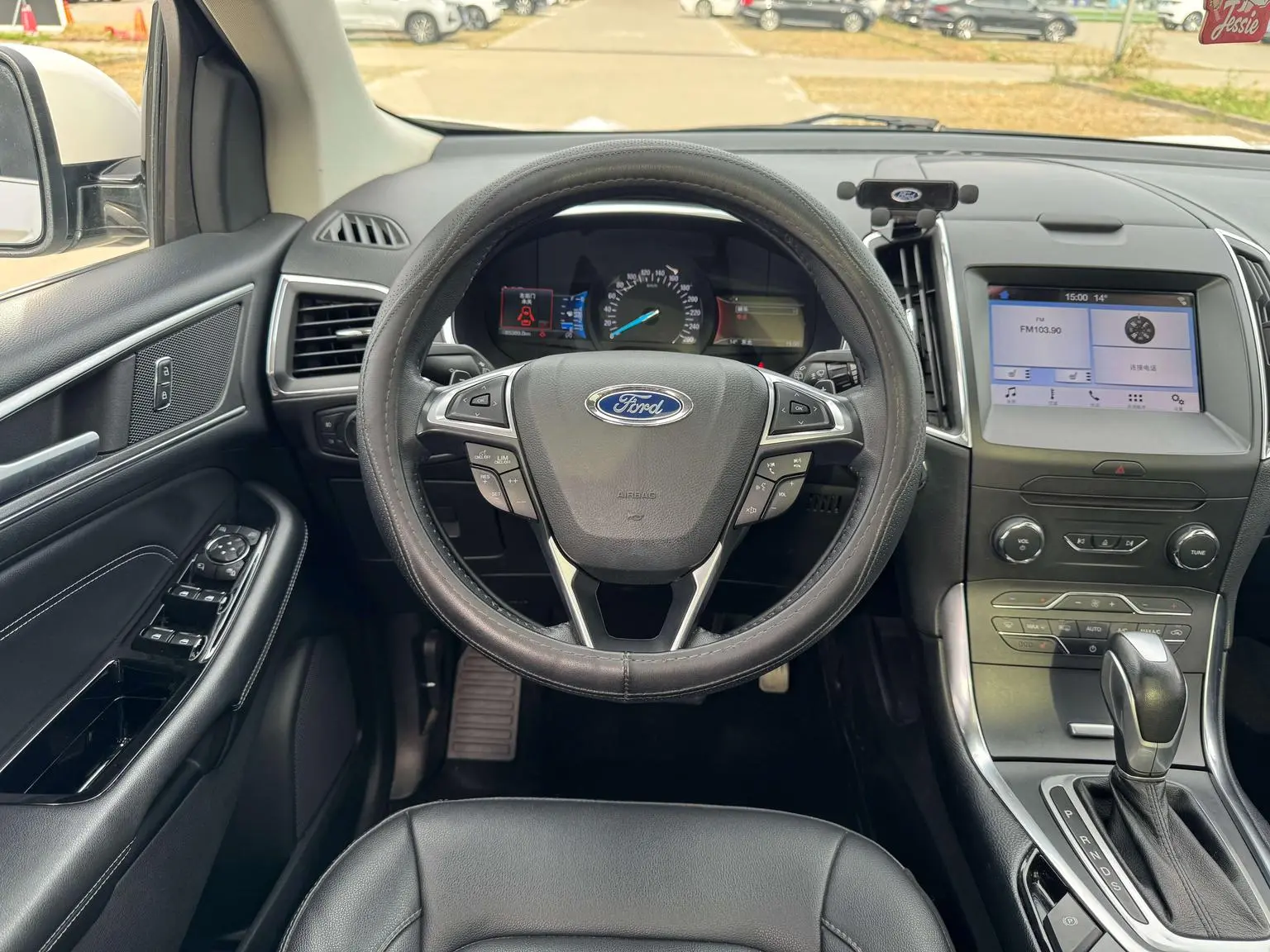 Ford Edge 2018 EcoBoost 245 2WD Sharp Luxury 7 seat China V