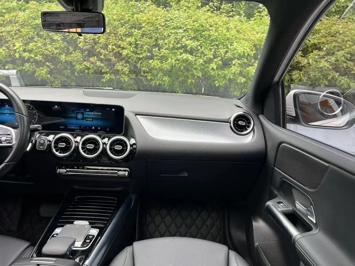 Mercedes-Benz B Class 2020 B 200 Fashion