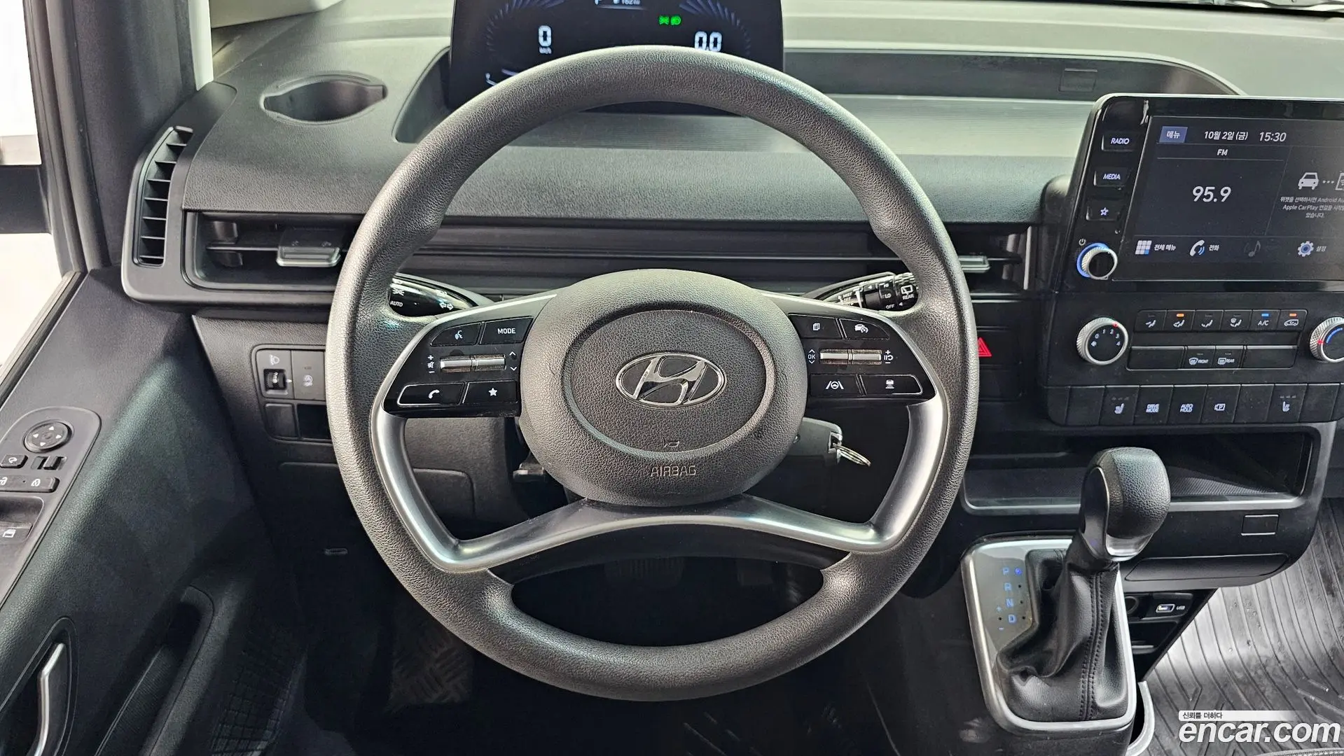 Hyundai Staria Cargo 3-Seater 2021