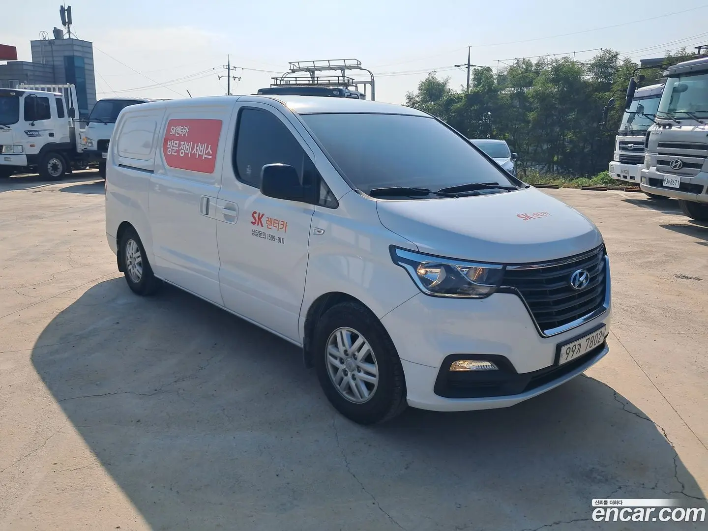 Hyundai Starex Van 3-Seater