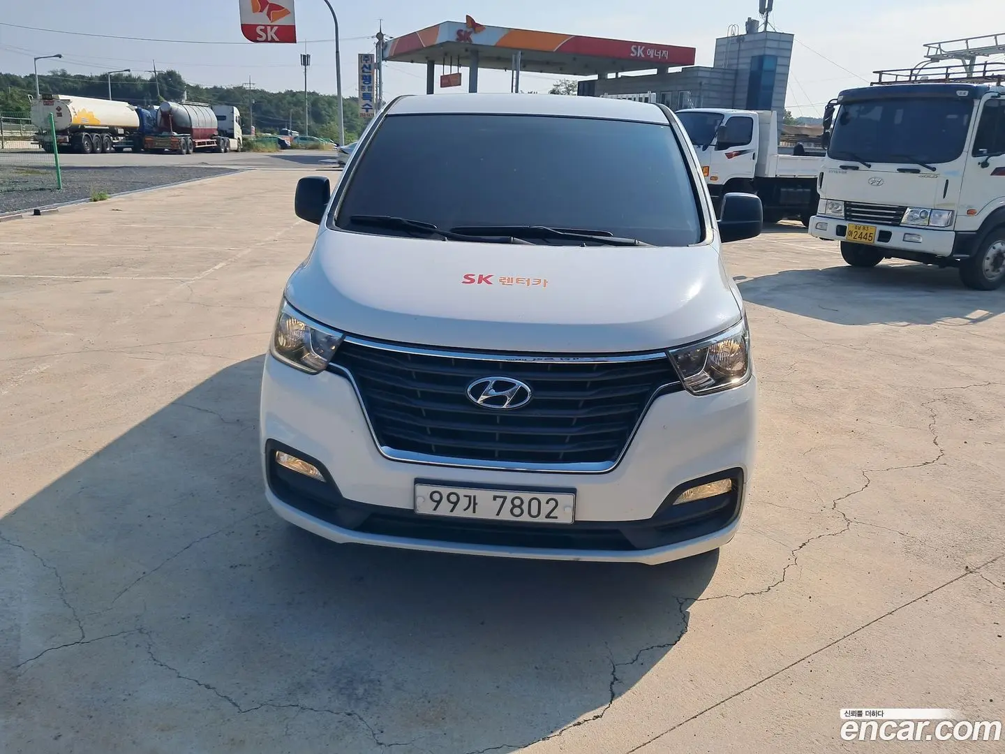 Hyundai Starex Van 3-Seater